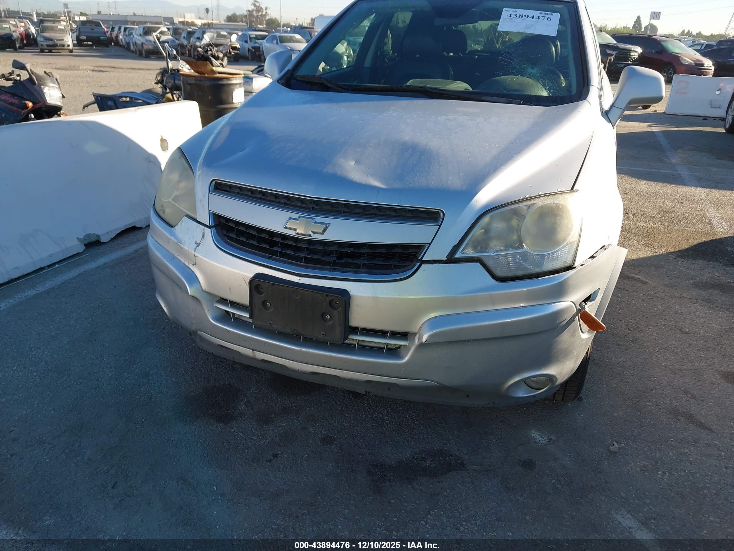 CHEVROLET CAPTIVA image 6