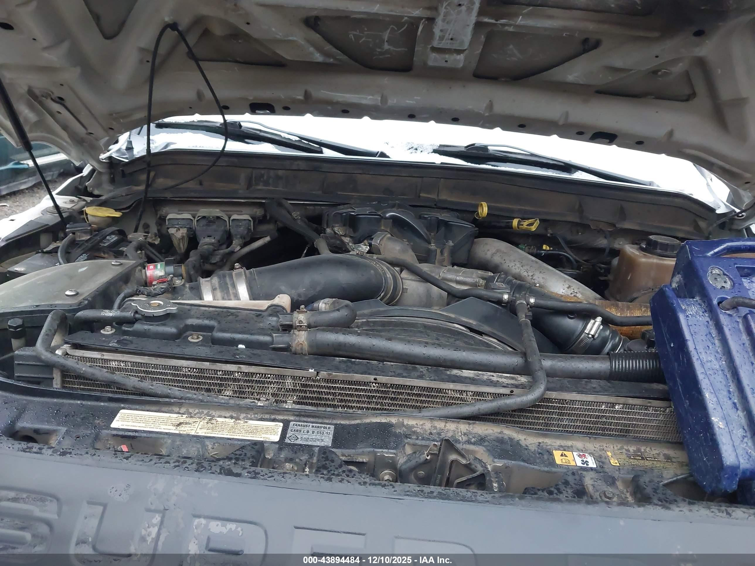 FORD F-550 image 10