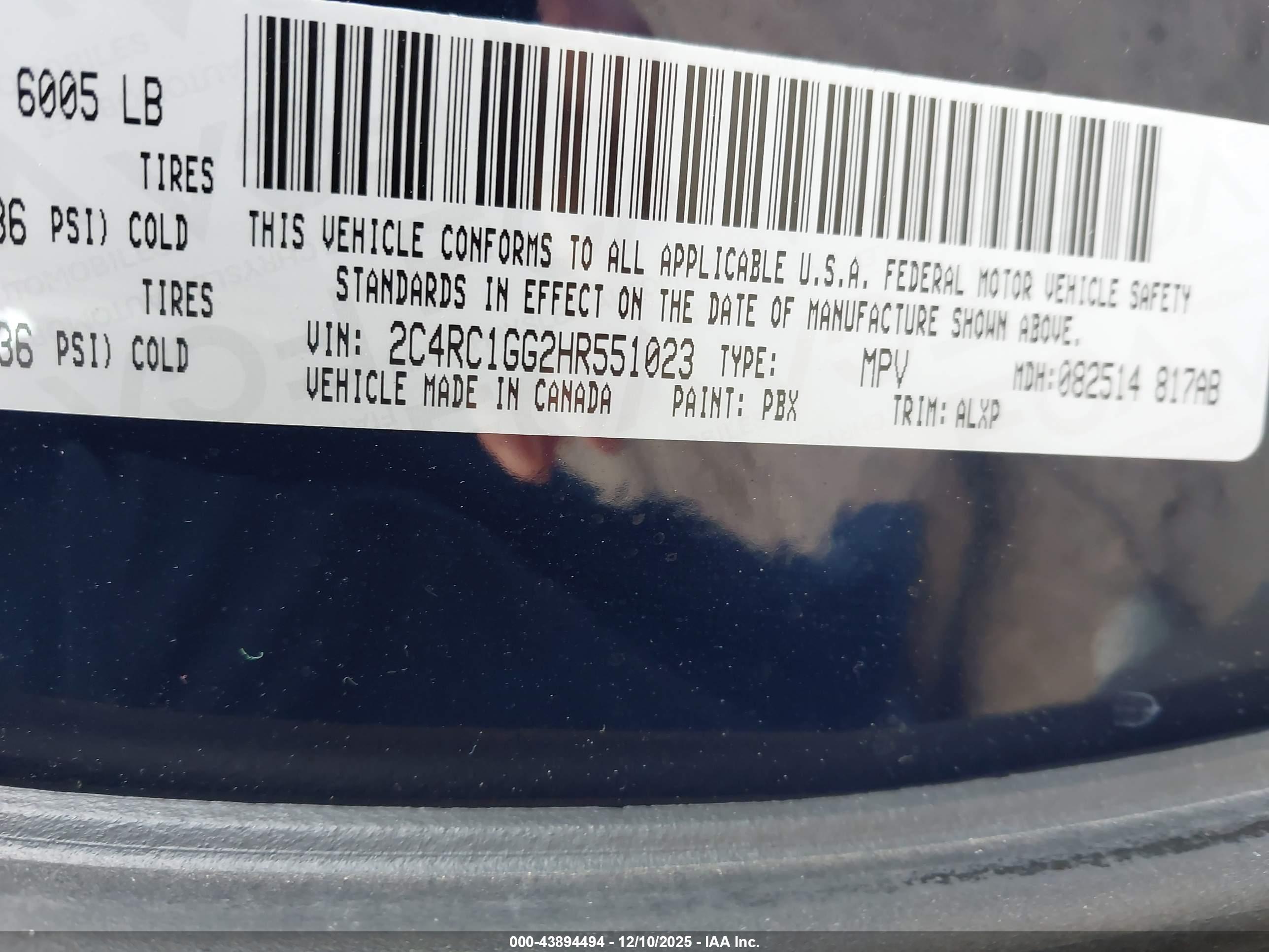 CHRYSLER PACIFICA image 9