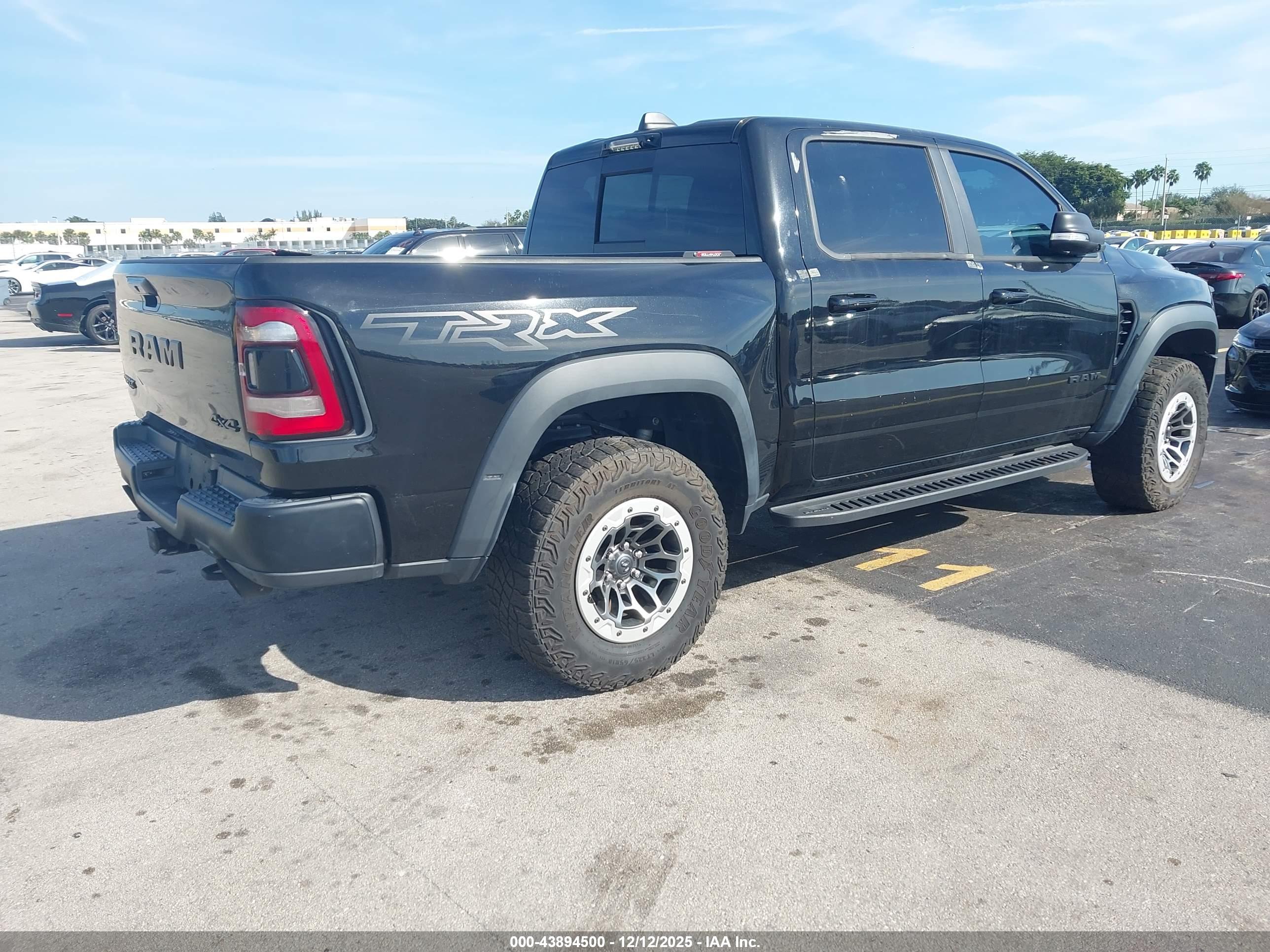 RAM 1500 image 4