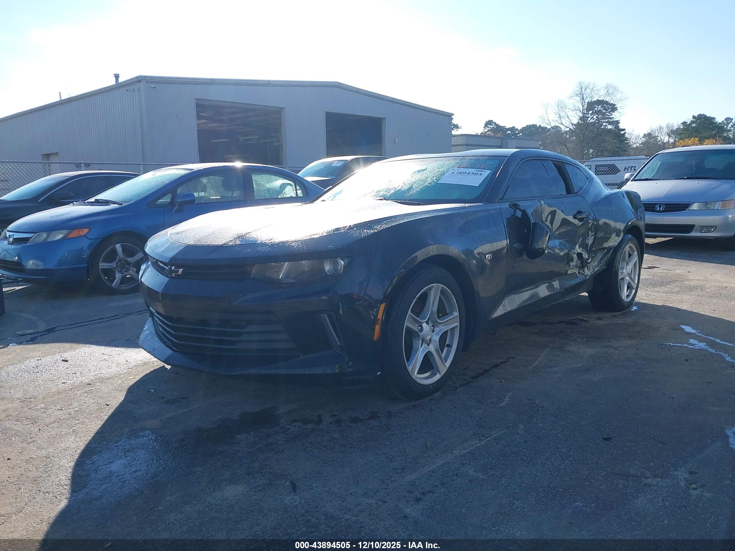 CHEVROLET CAMARO image 2