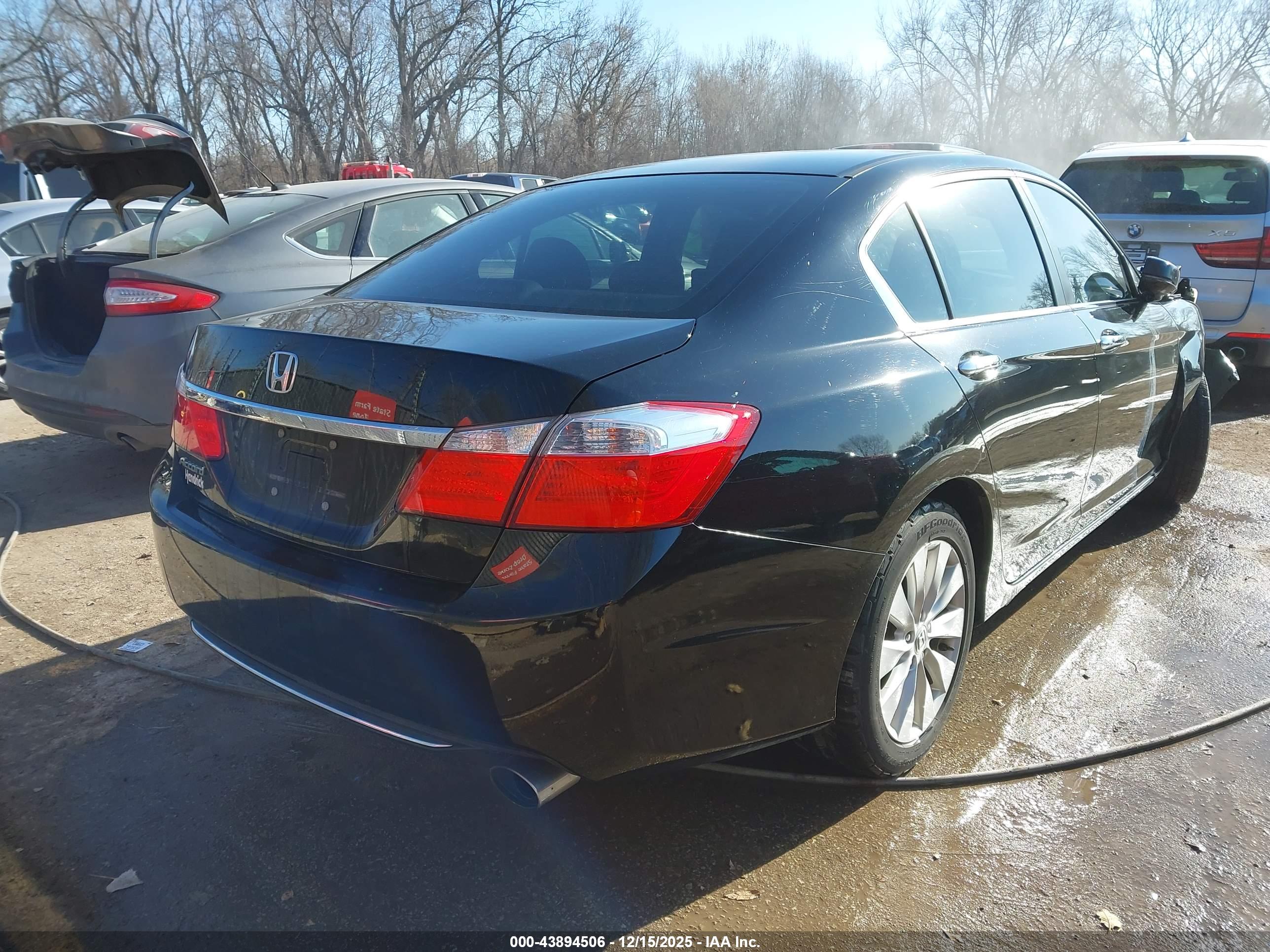 HONDA ACCORD image 4