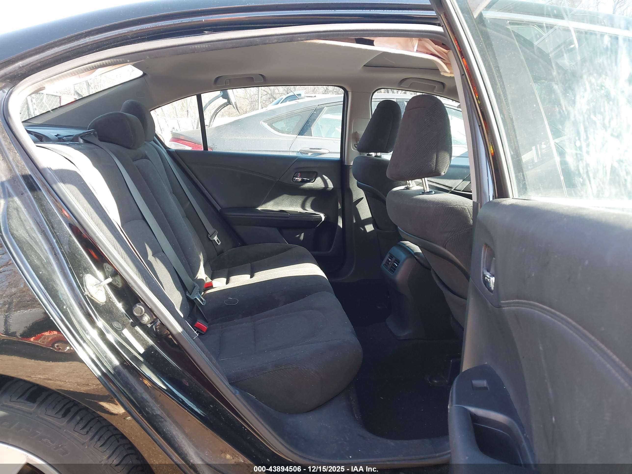 HONDA ACCORD image 8