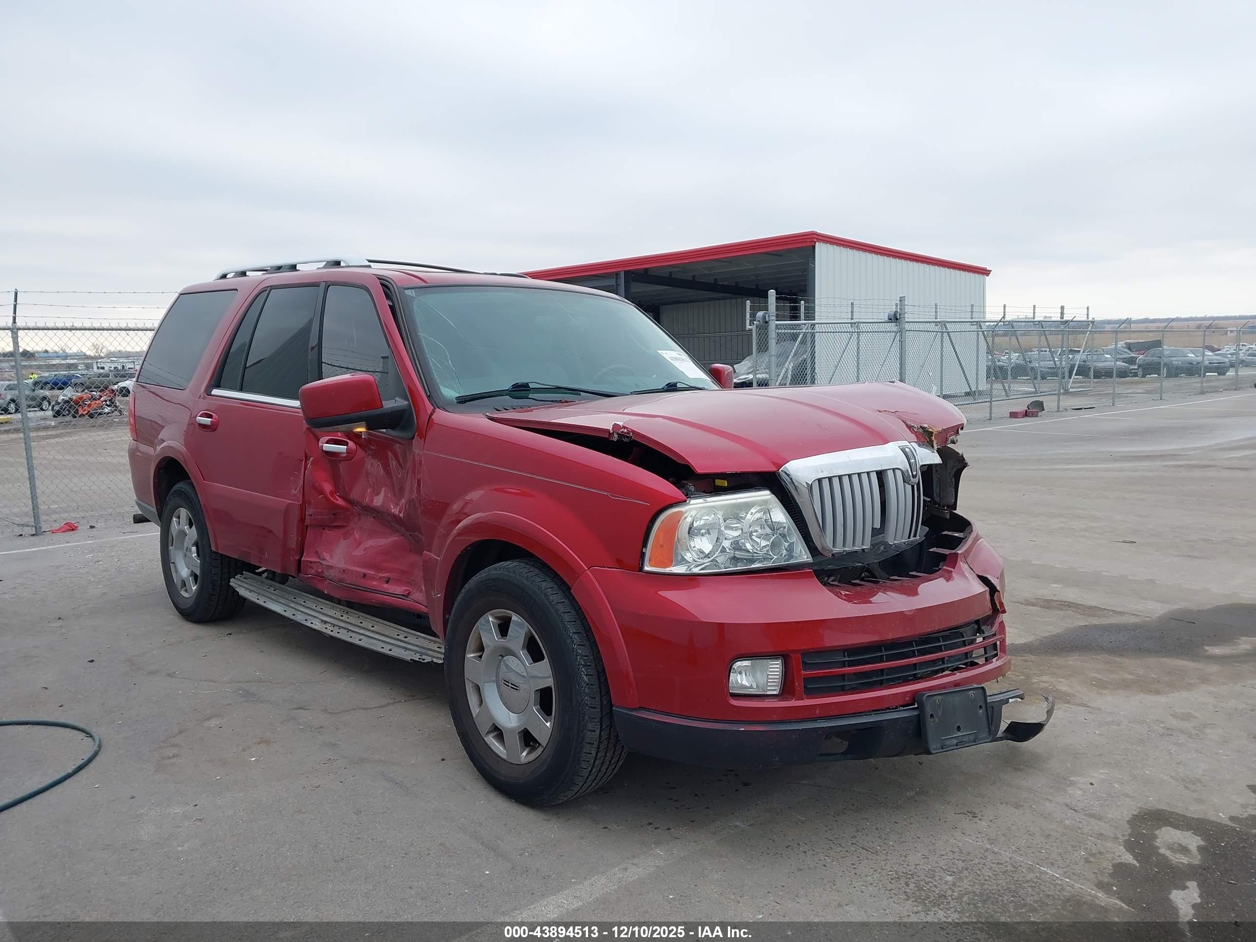 LINCOLN NAVIGATOR image 6