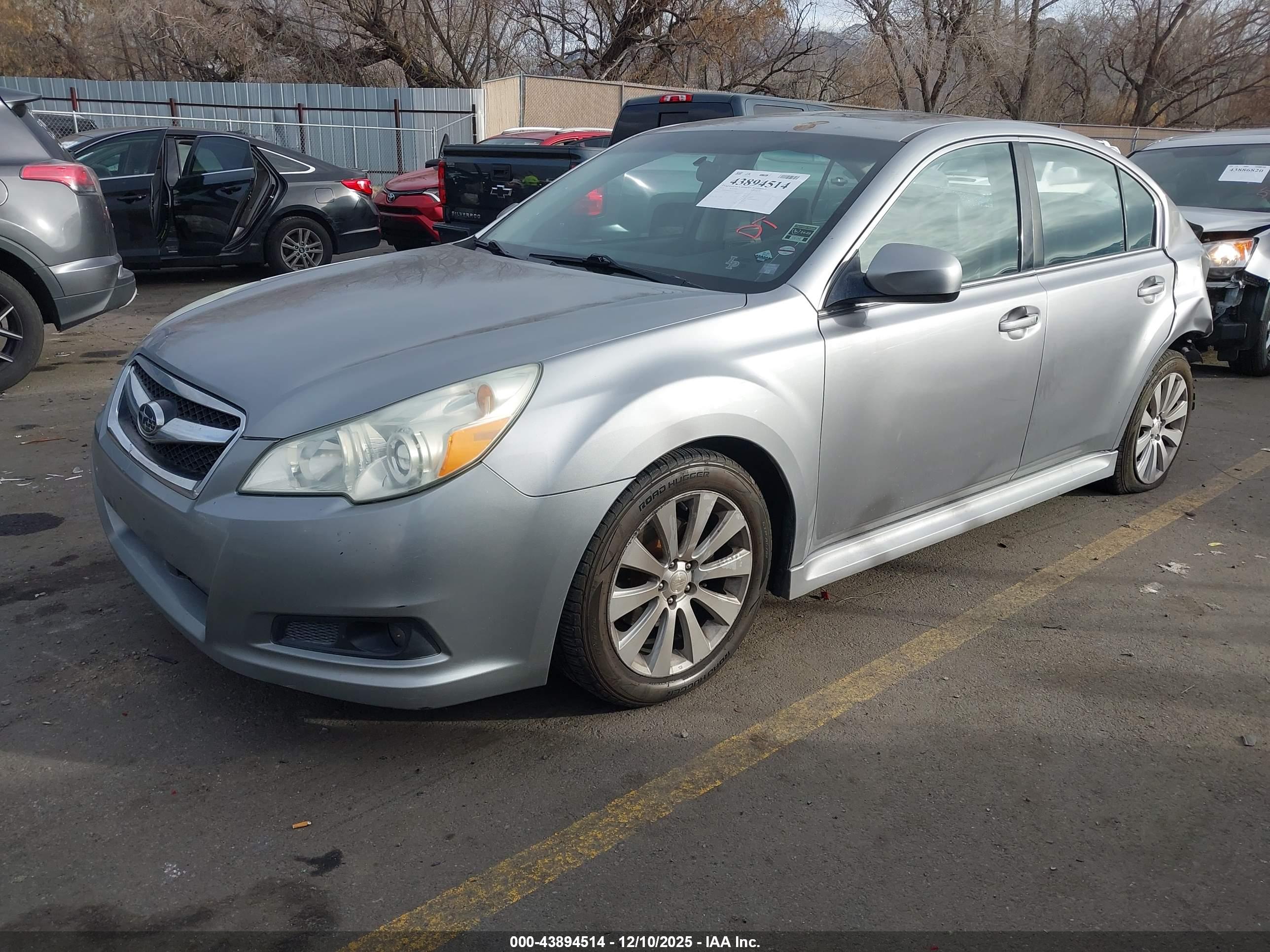 SUBARU LEGACY image 2