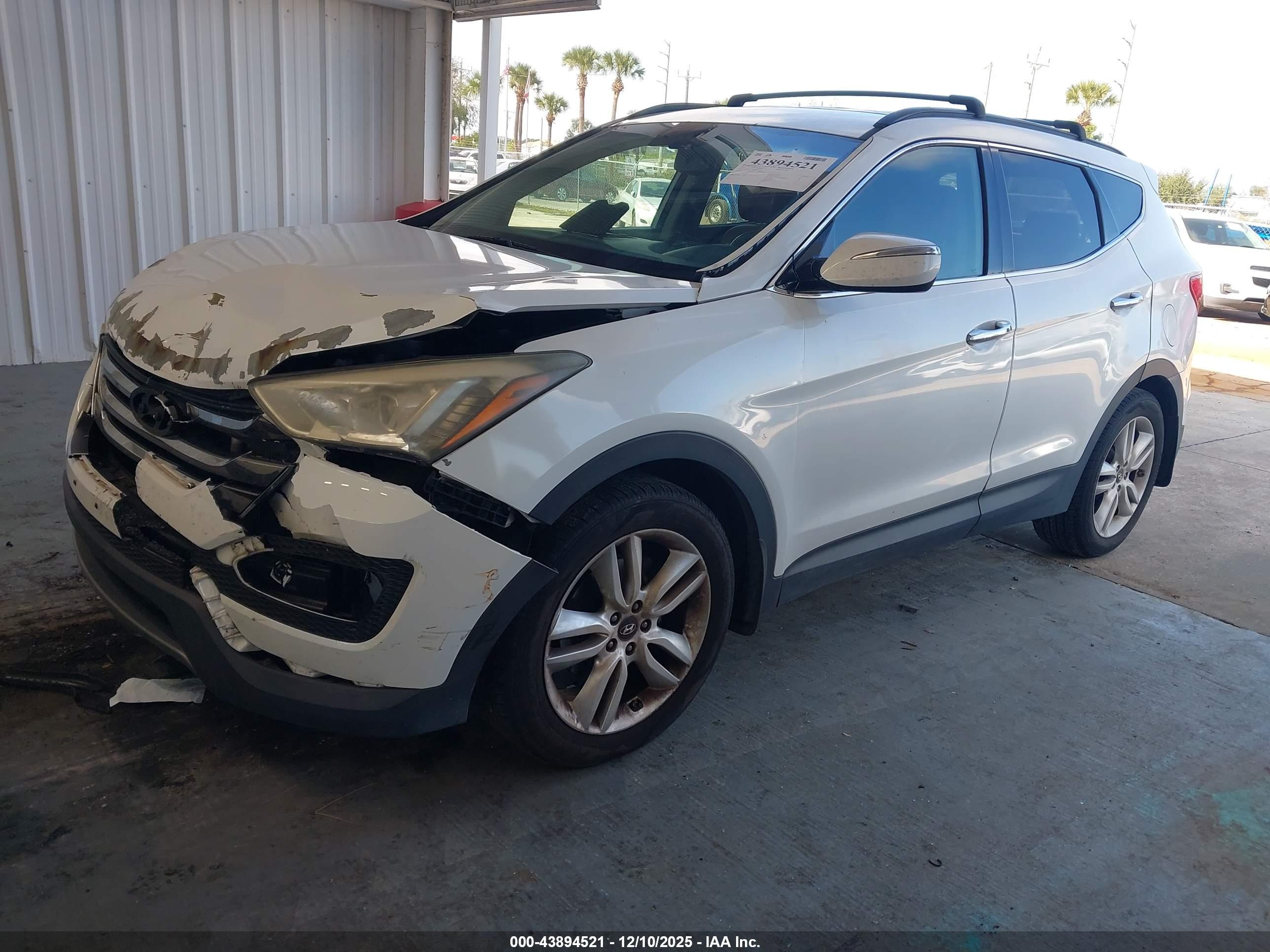 HYUNDAI SANTA image 2