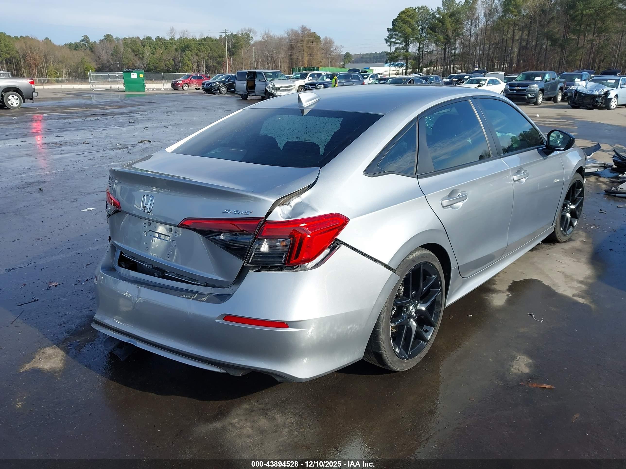 HONDA CIVIC image 4