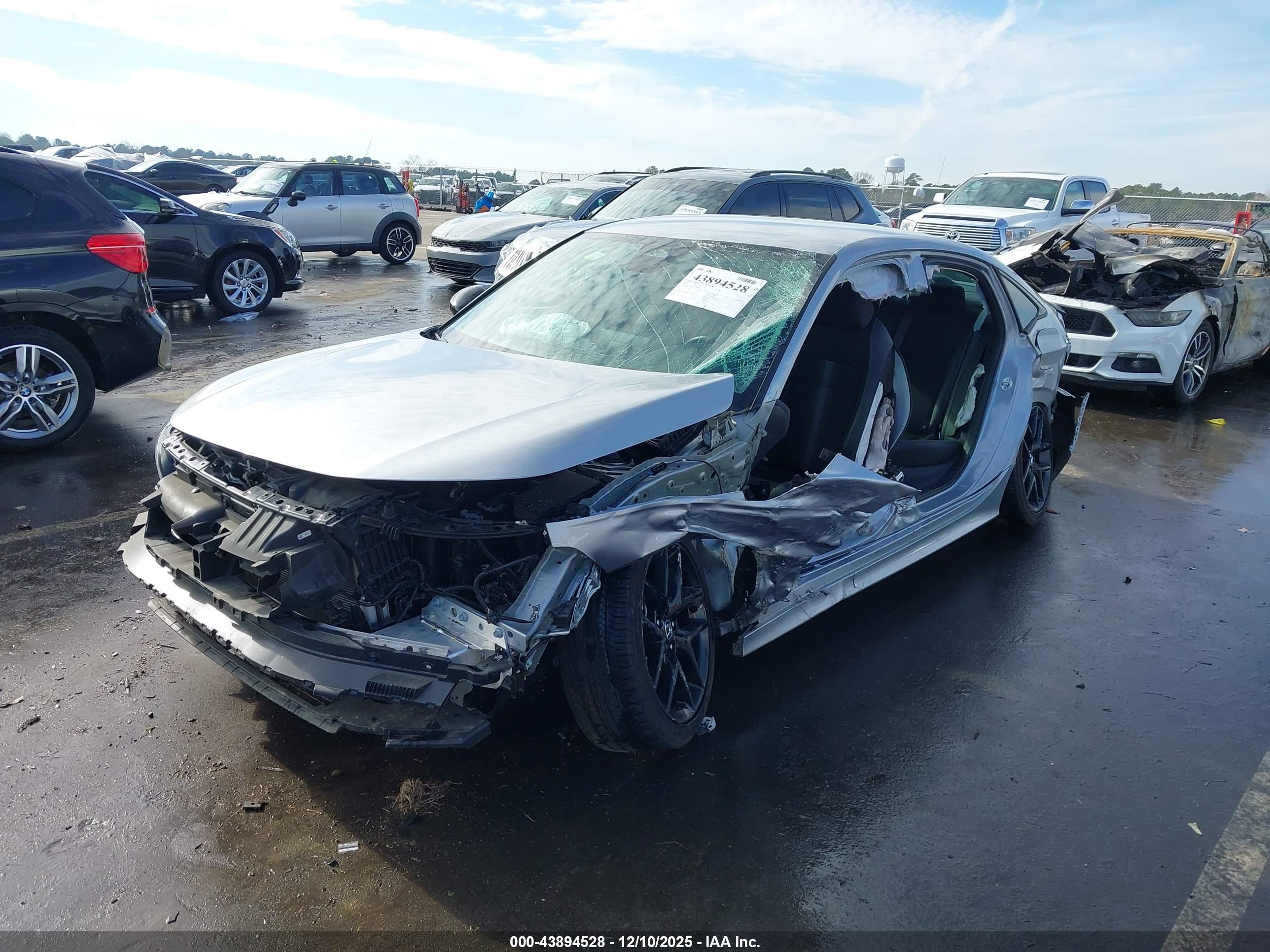 HONDA CIVIC image 6
