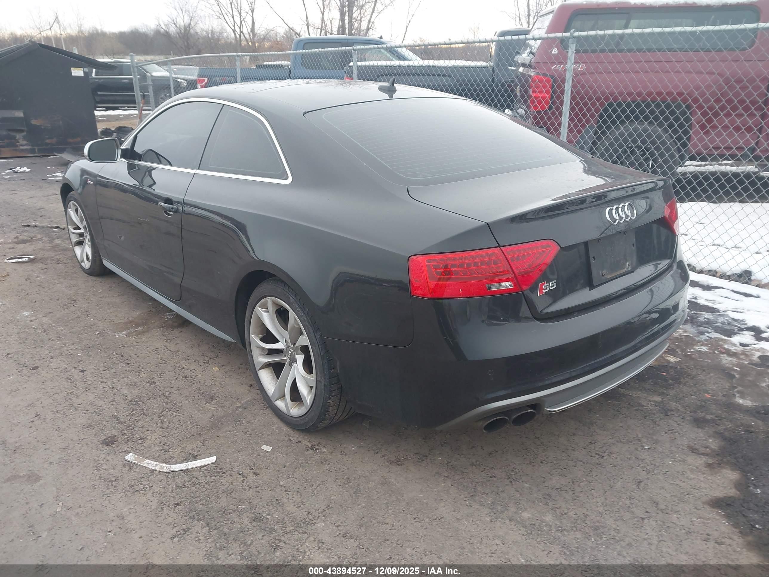 AUDI S5 image 3