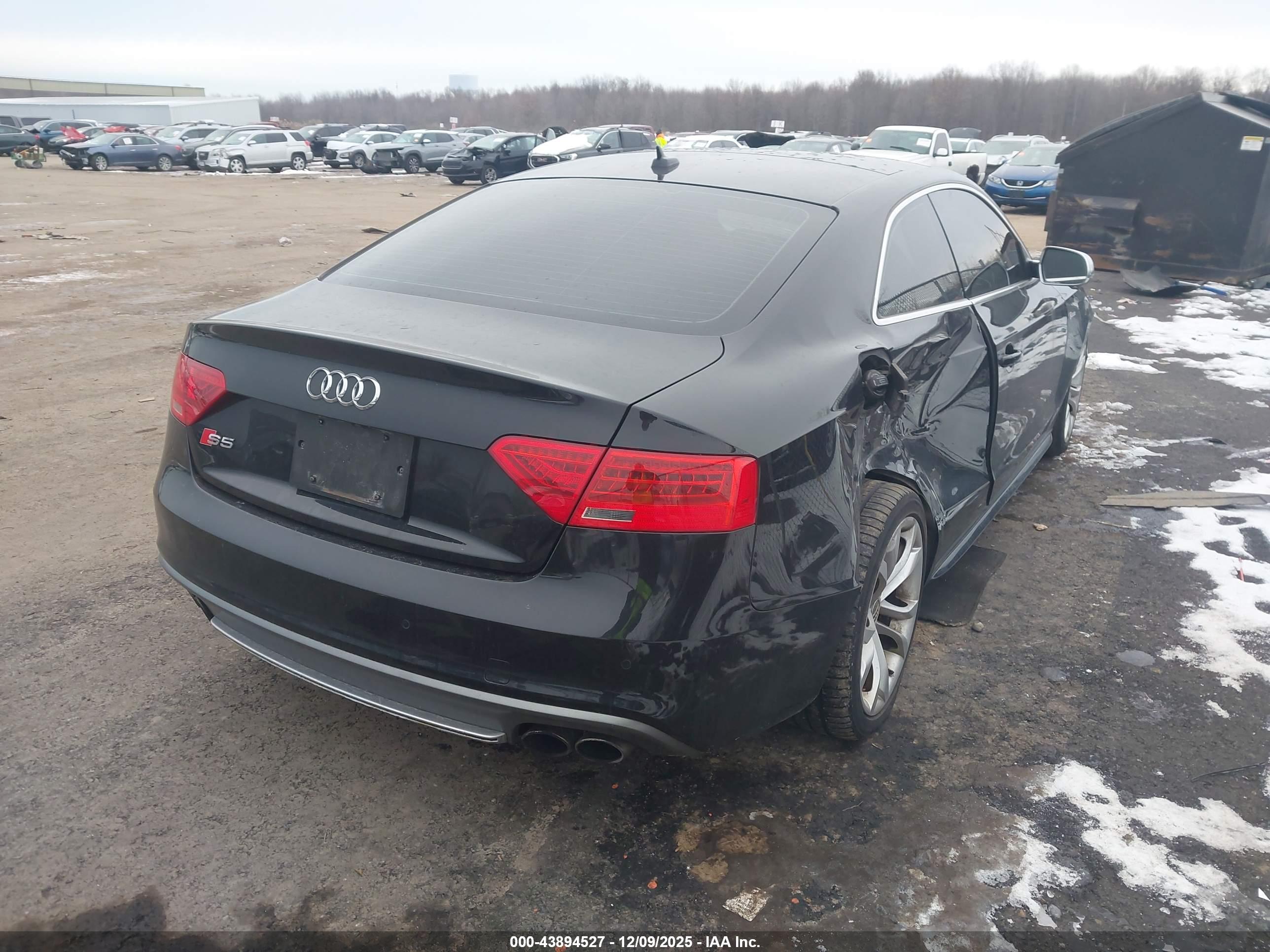 AUDI S5 image 4