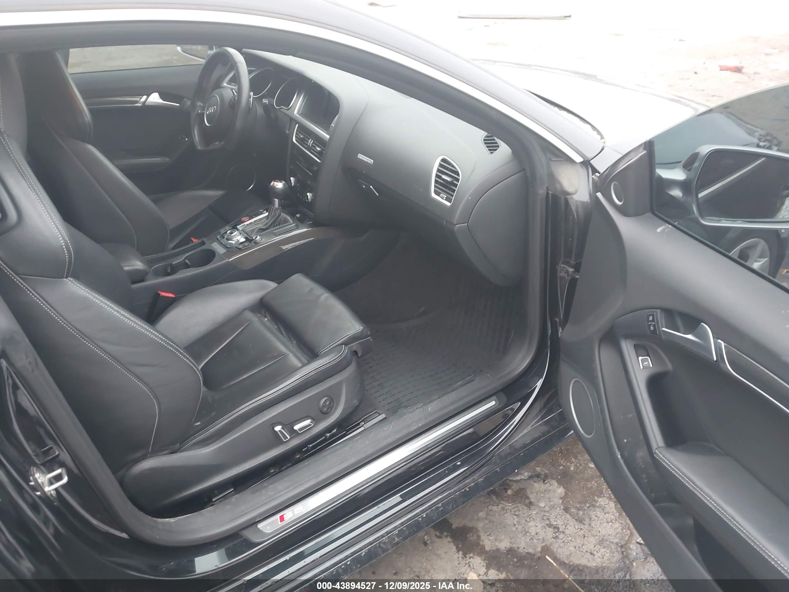 AUDI S5 image 5
