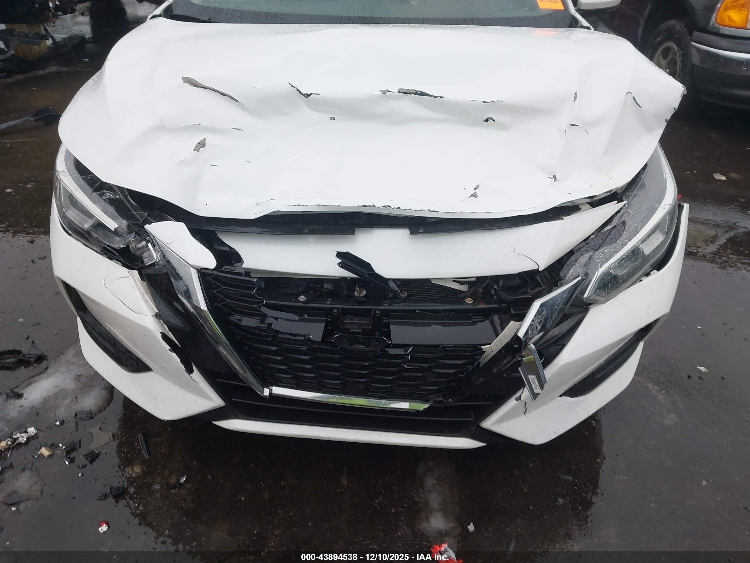NISSAN SENTRA image 6