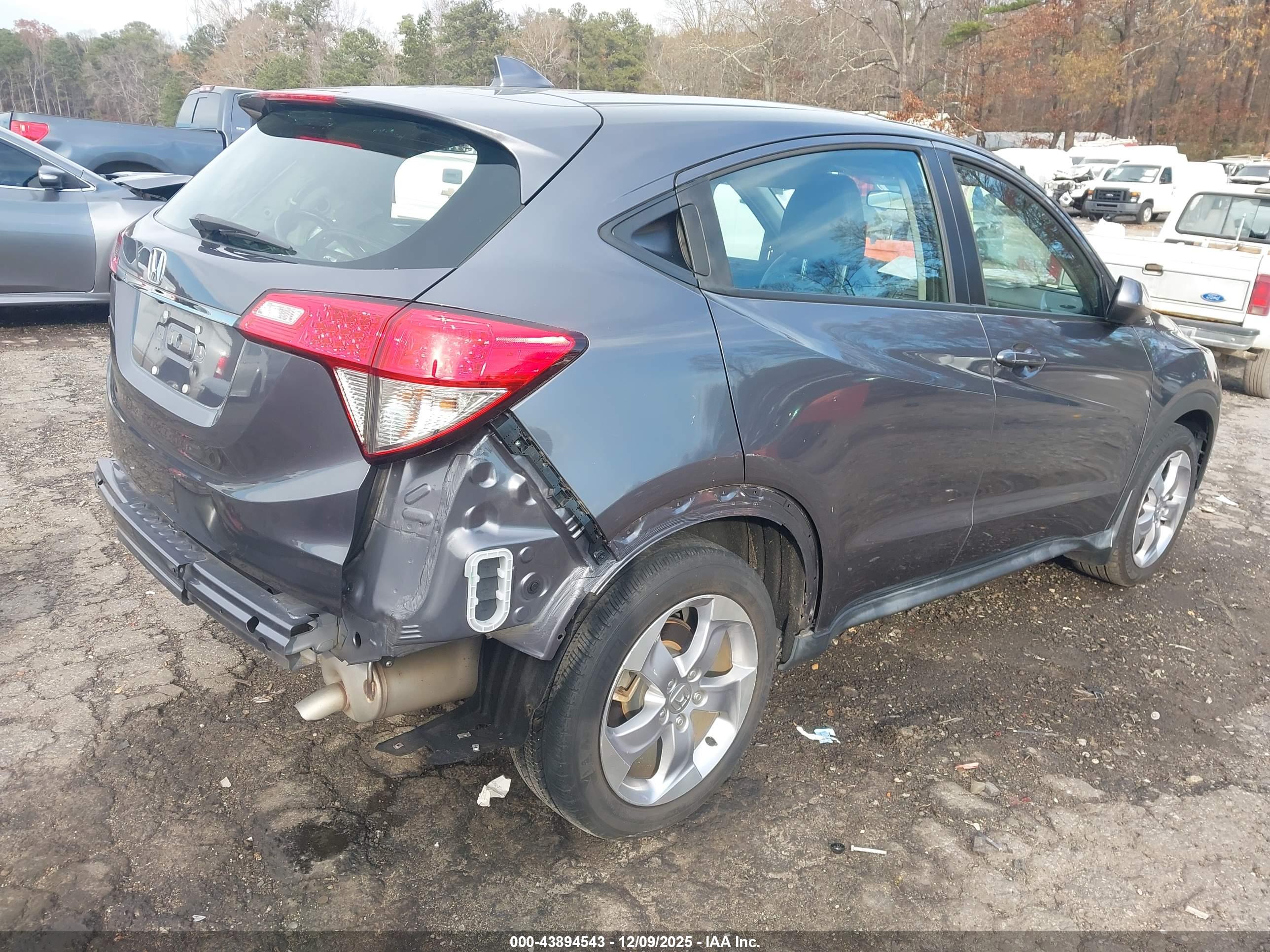 HONDA HR-V image 4