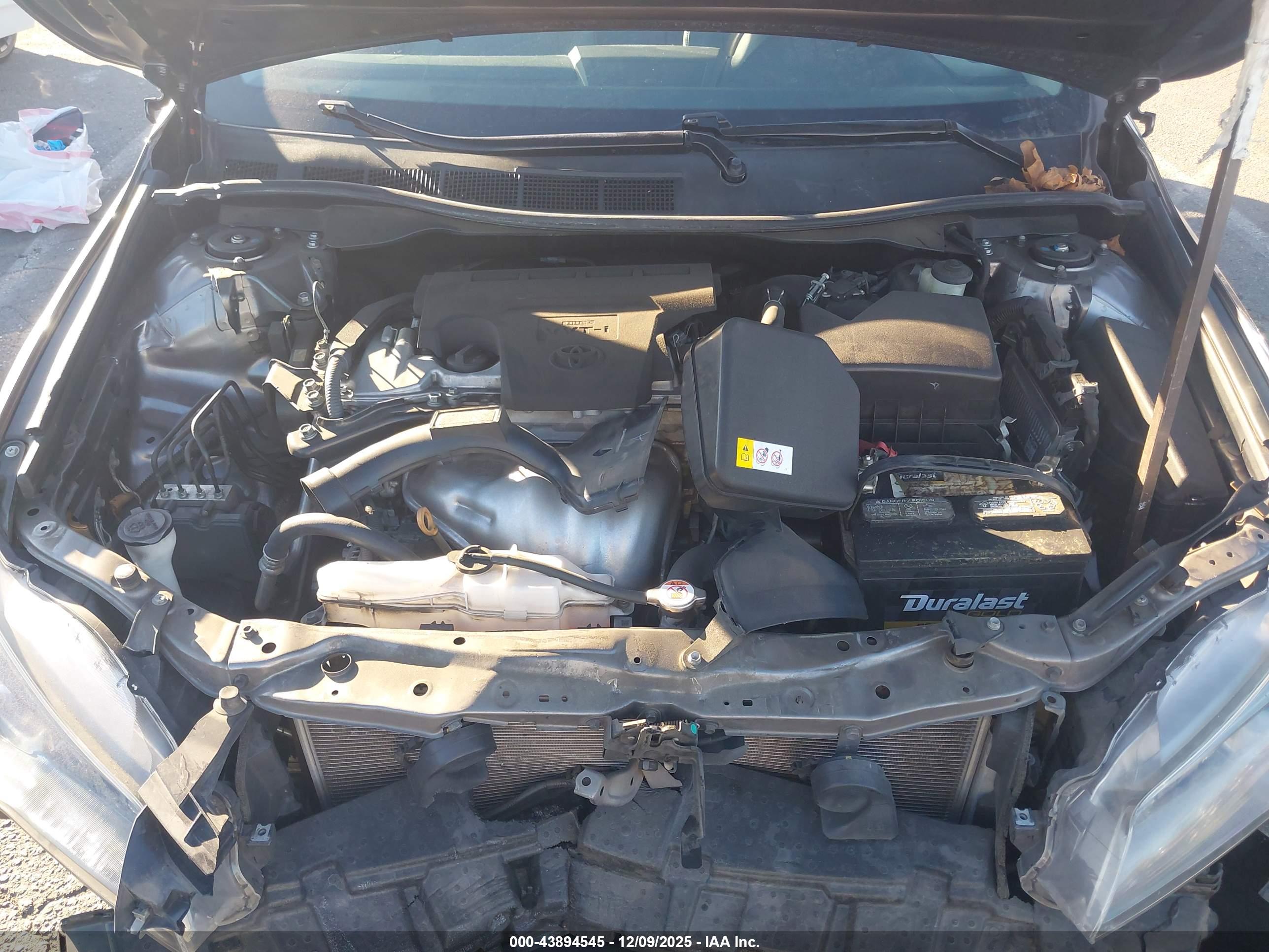 TOYOTA CAMRY image 10