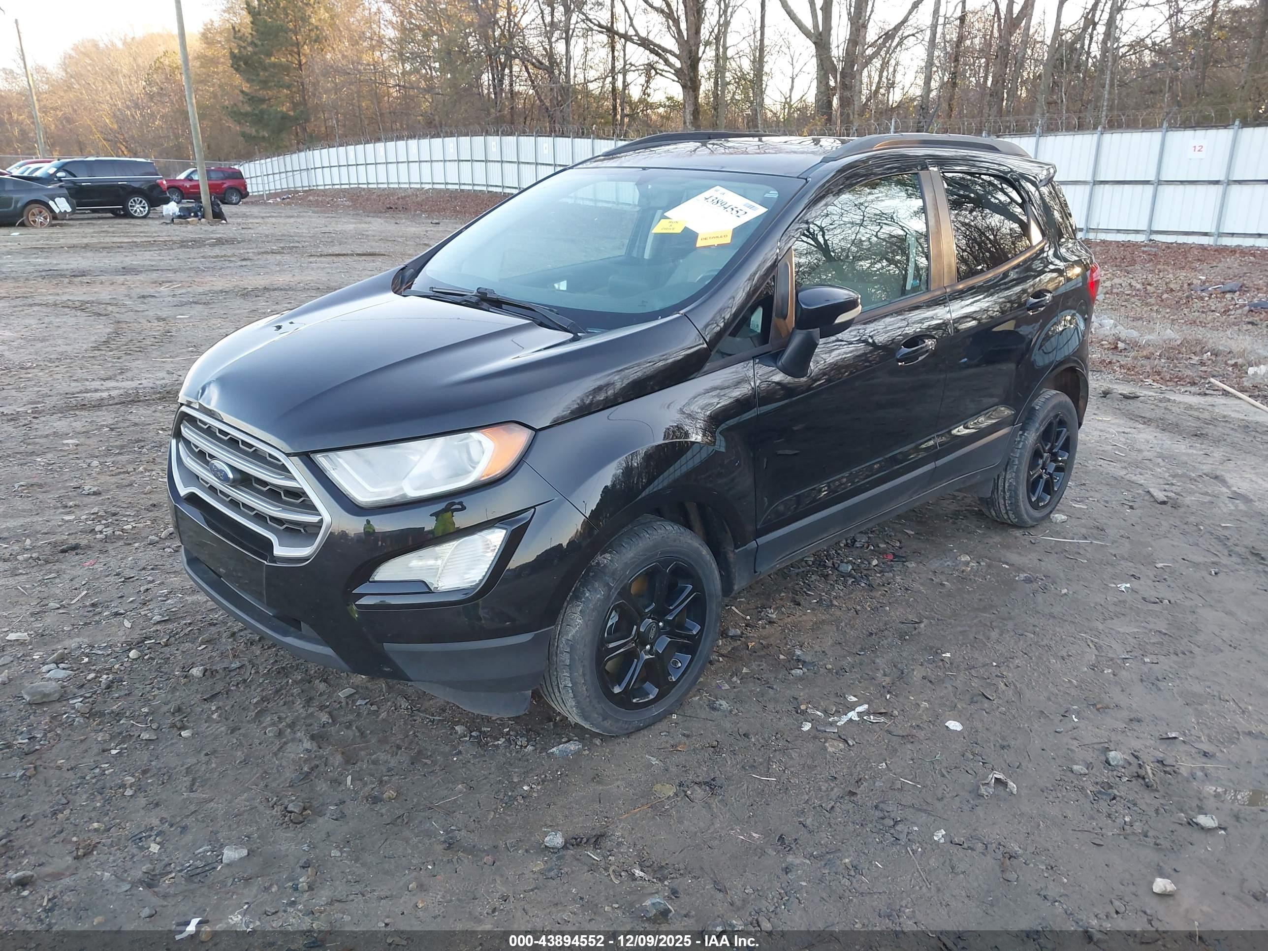 FORD ECOSPORT image 2