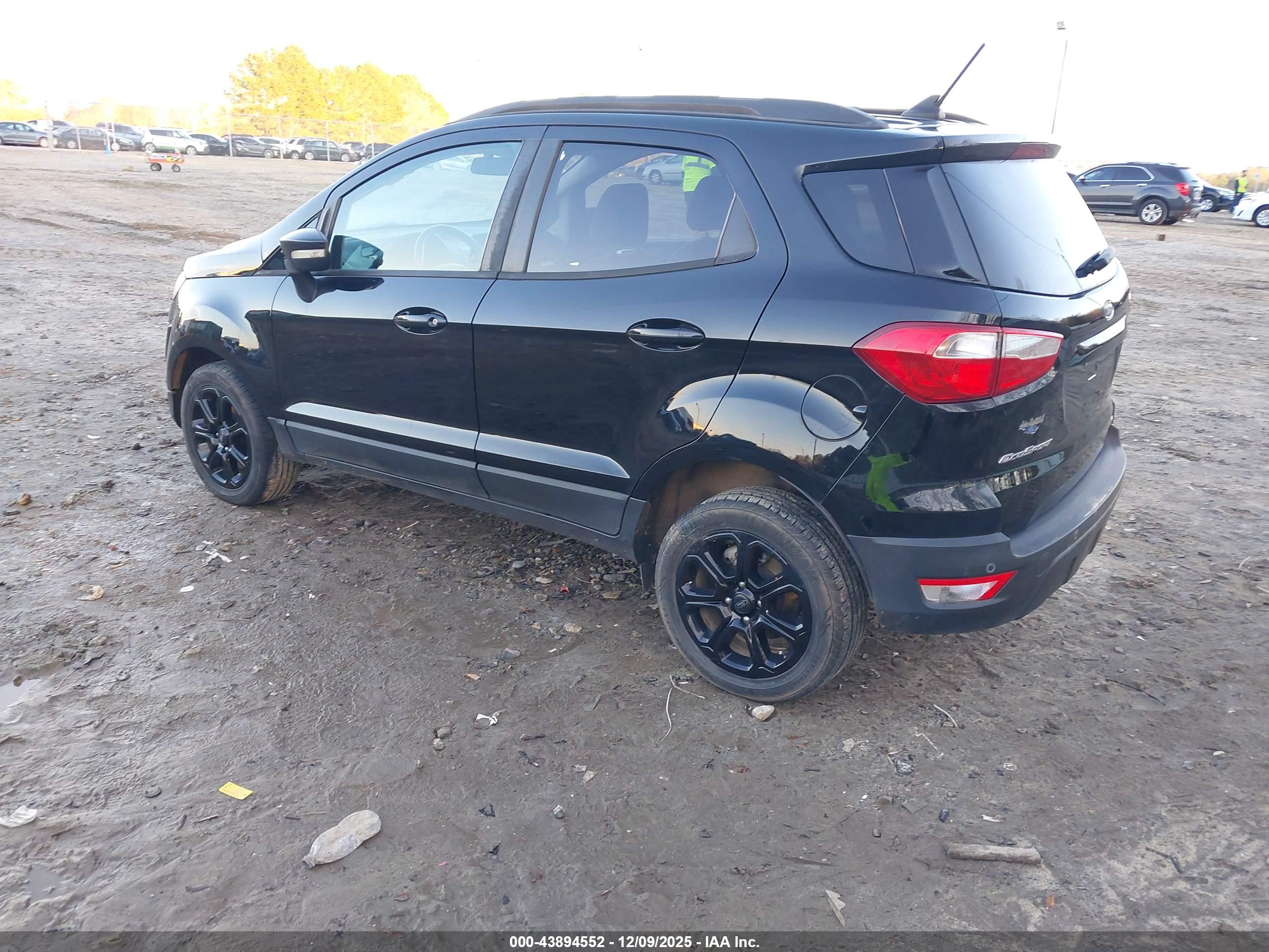FORD ECOSPORT image 3