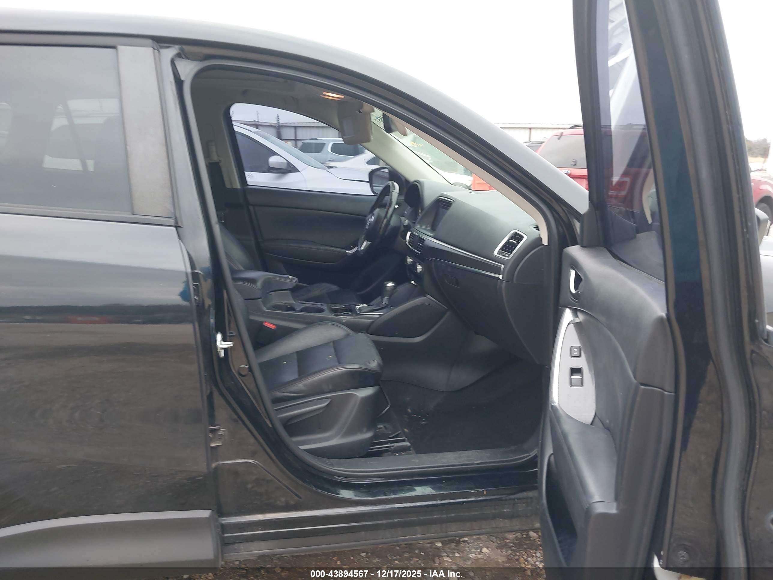 MAZDA CX-5 image 5