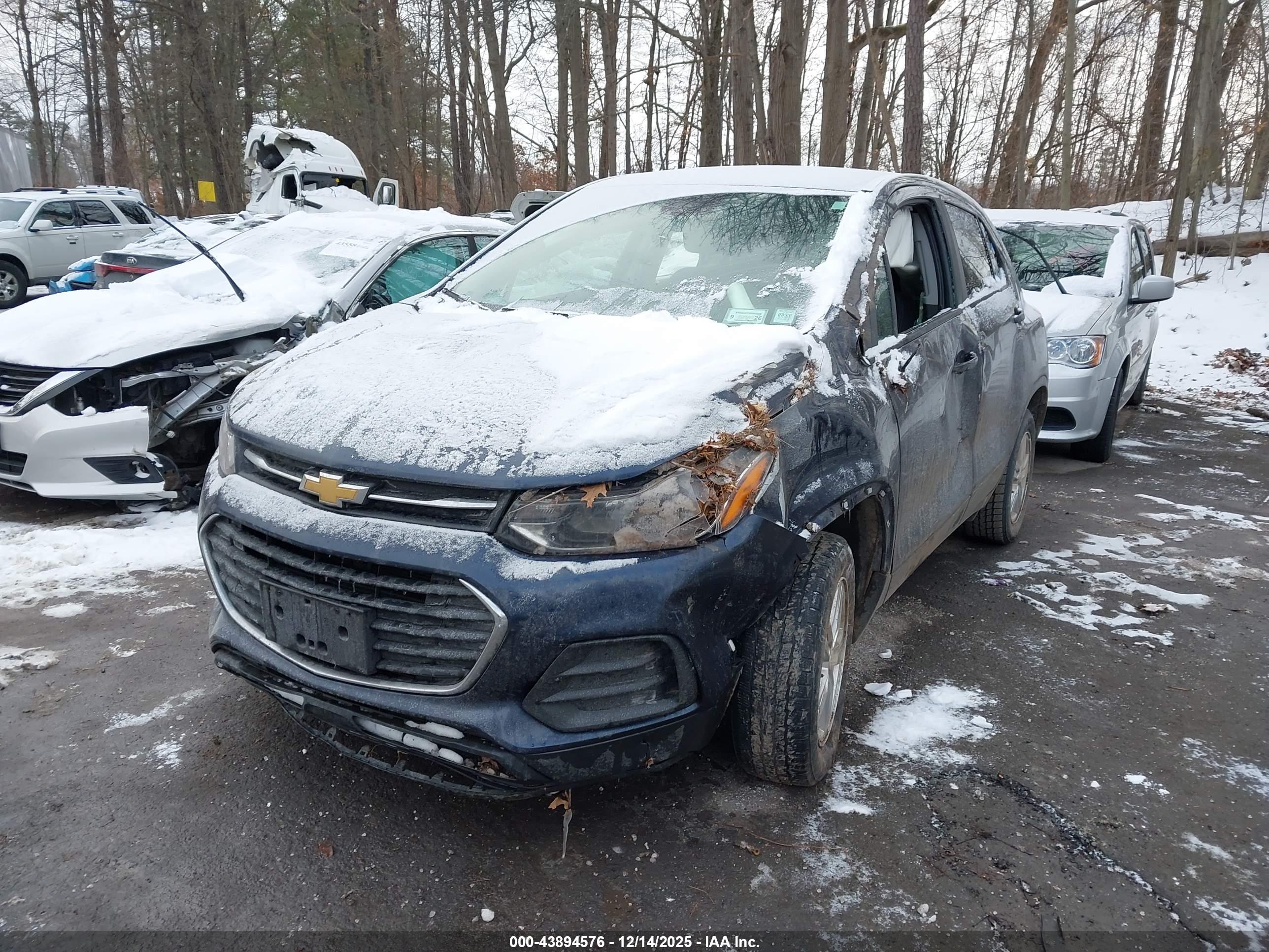 CHEVROLET TRAX image 6