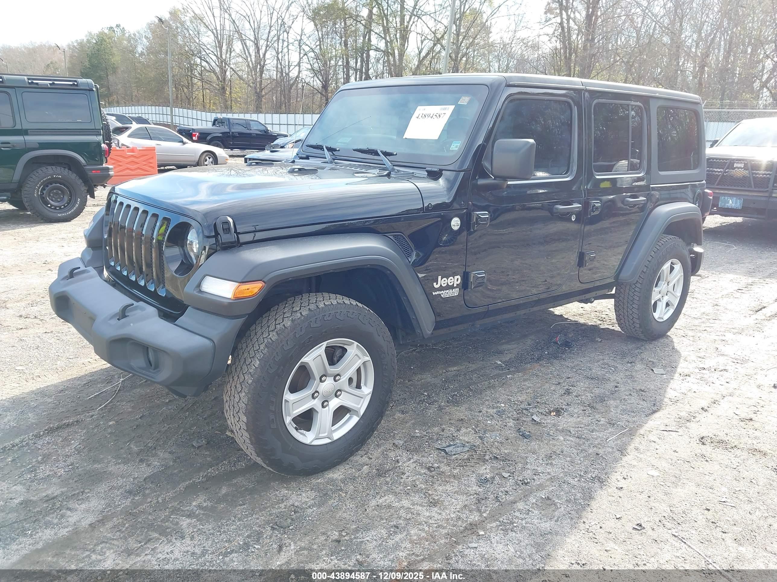 JEEP WRANGLER image 2