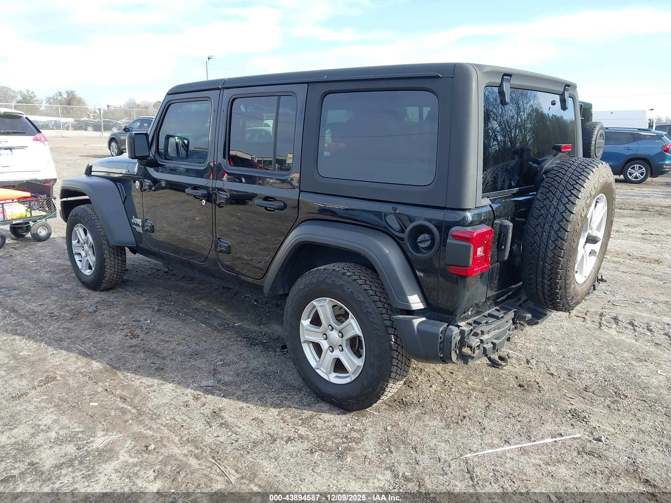 JEEP WRANGLER image 3