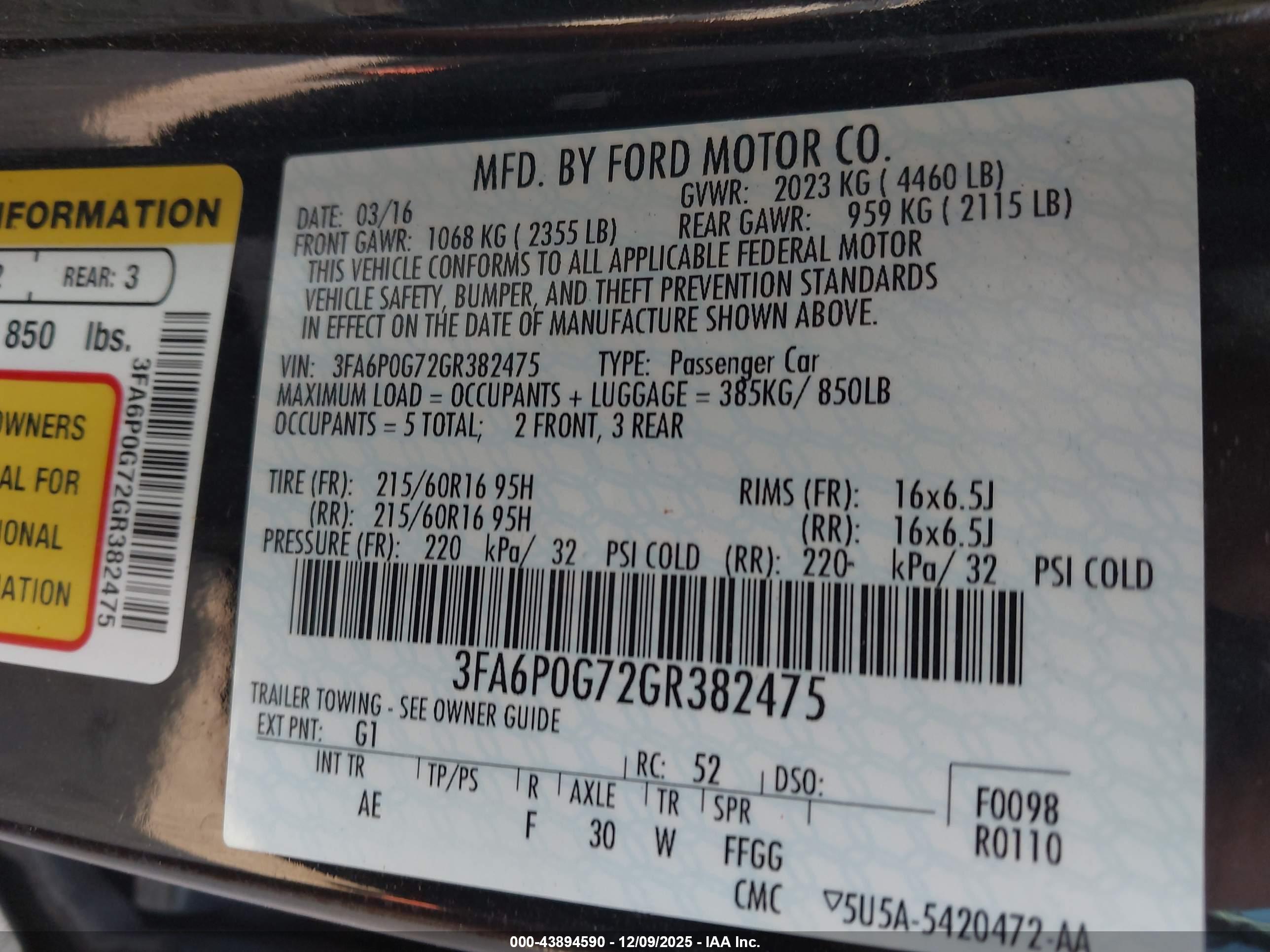 FORD FUSION image 9