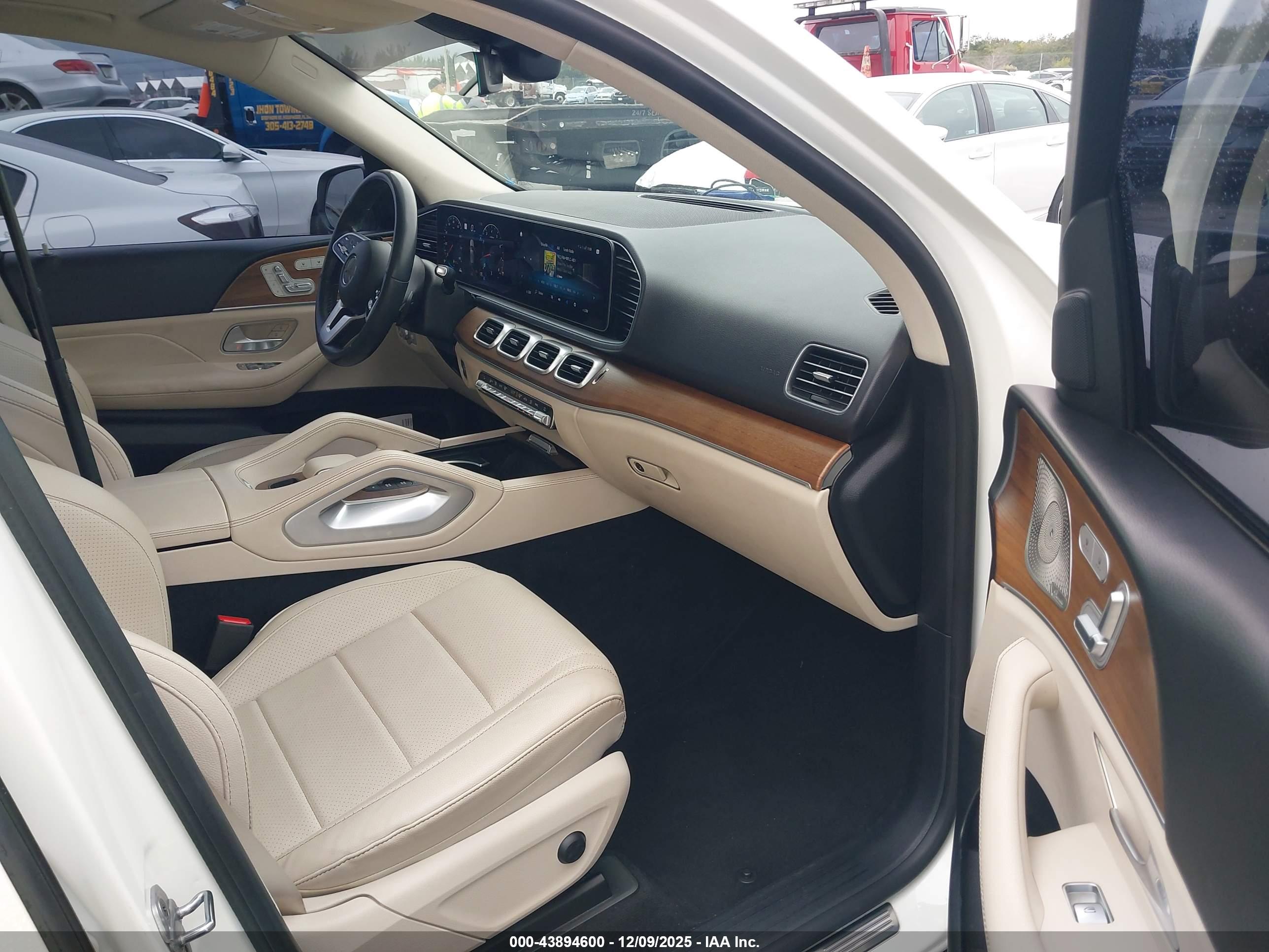 MERCEDES-BENZ GLE image 5