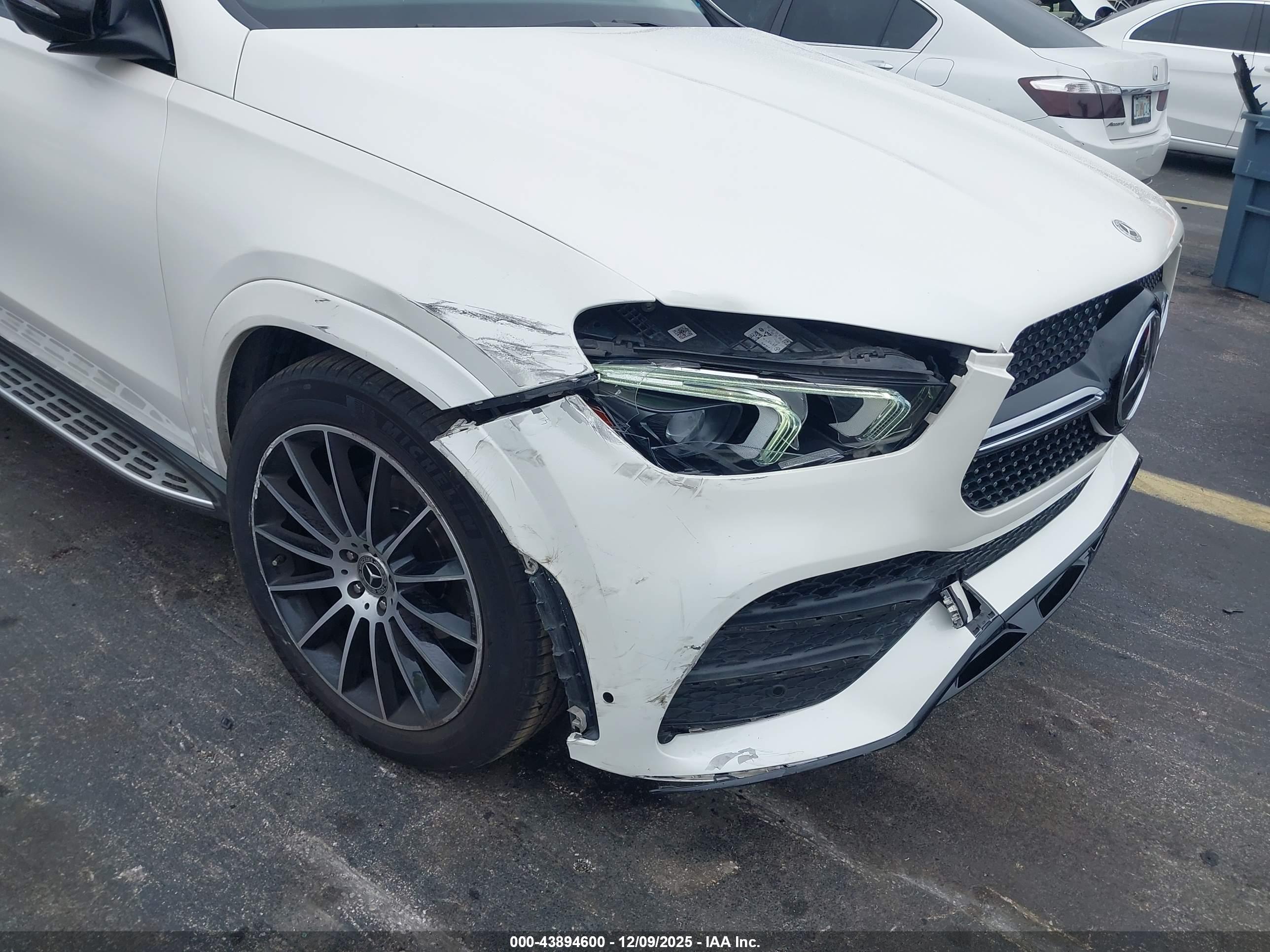 MERCEDES-BENZ GLE image 6