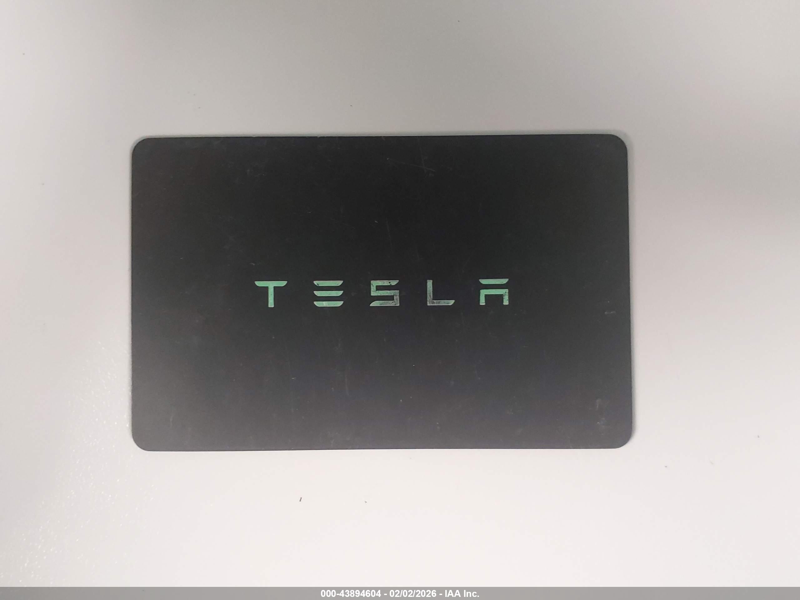 TESLA MODEL image 11