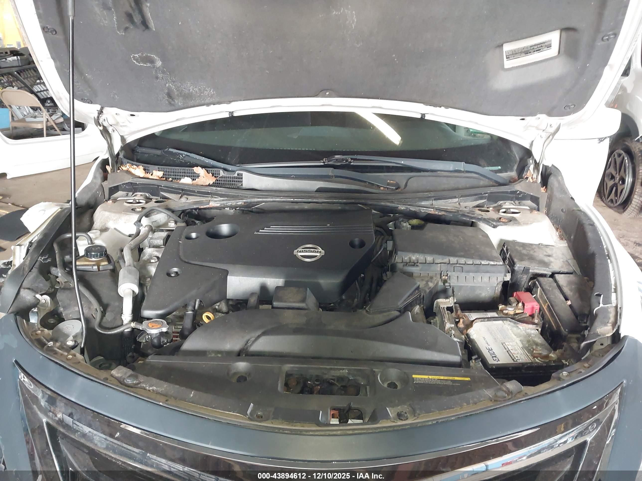NISSAN ALTIMA image 10