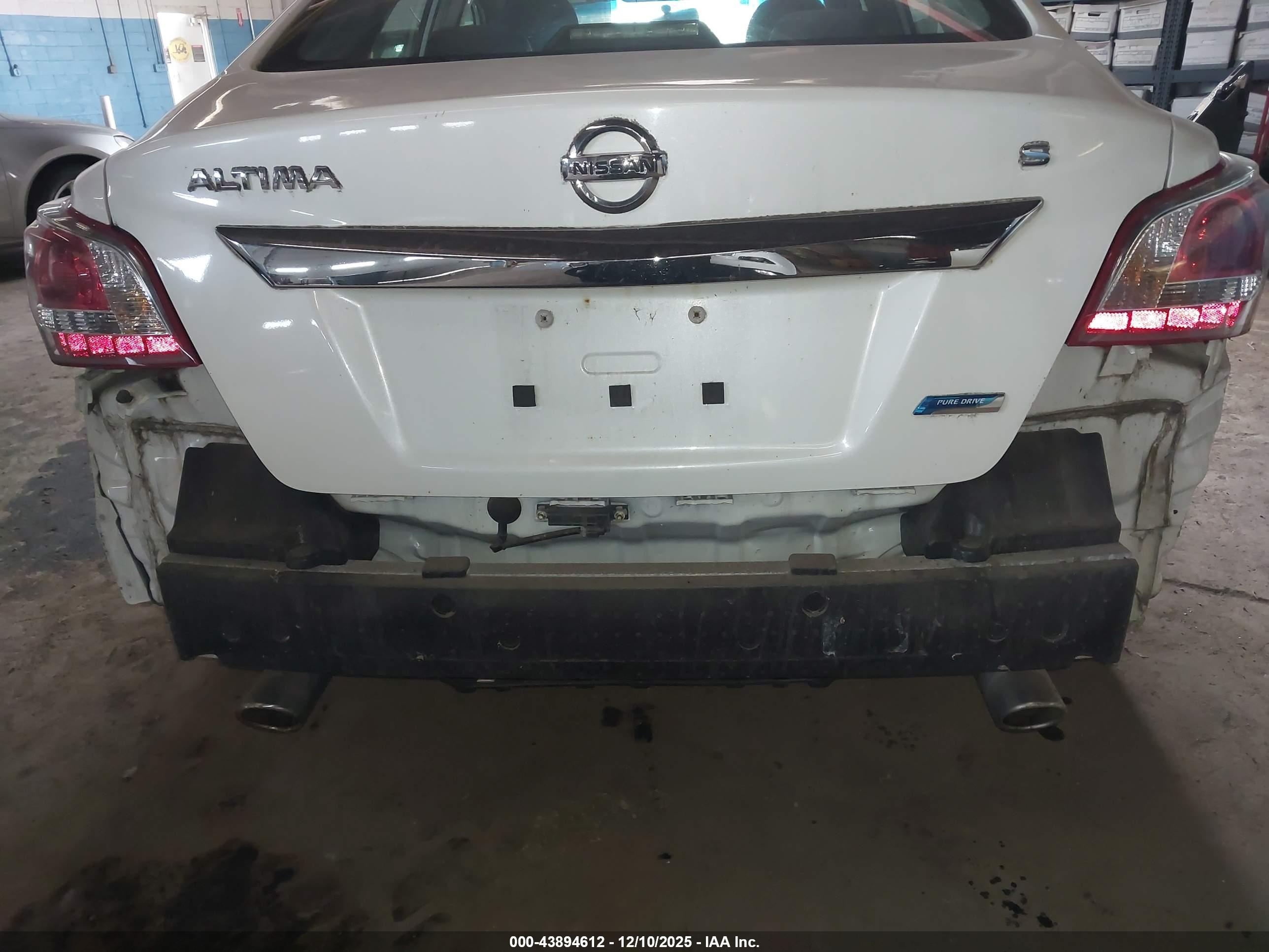 NISSAN ALTIMA image 6