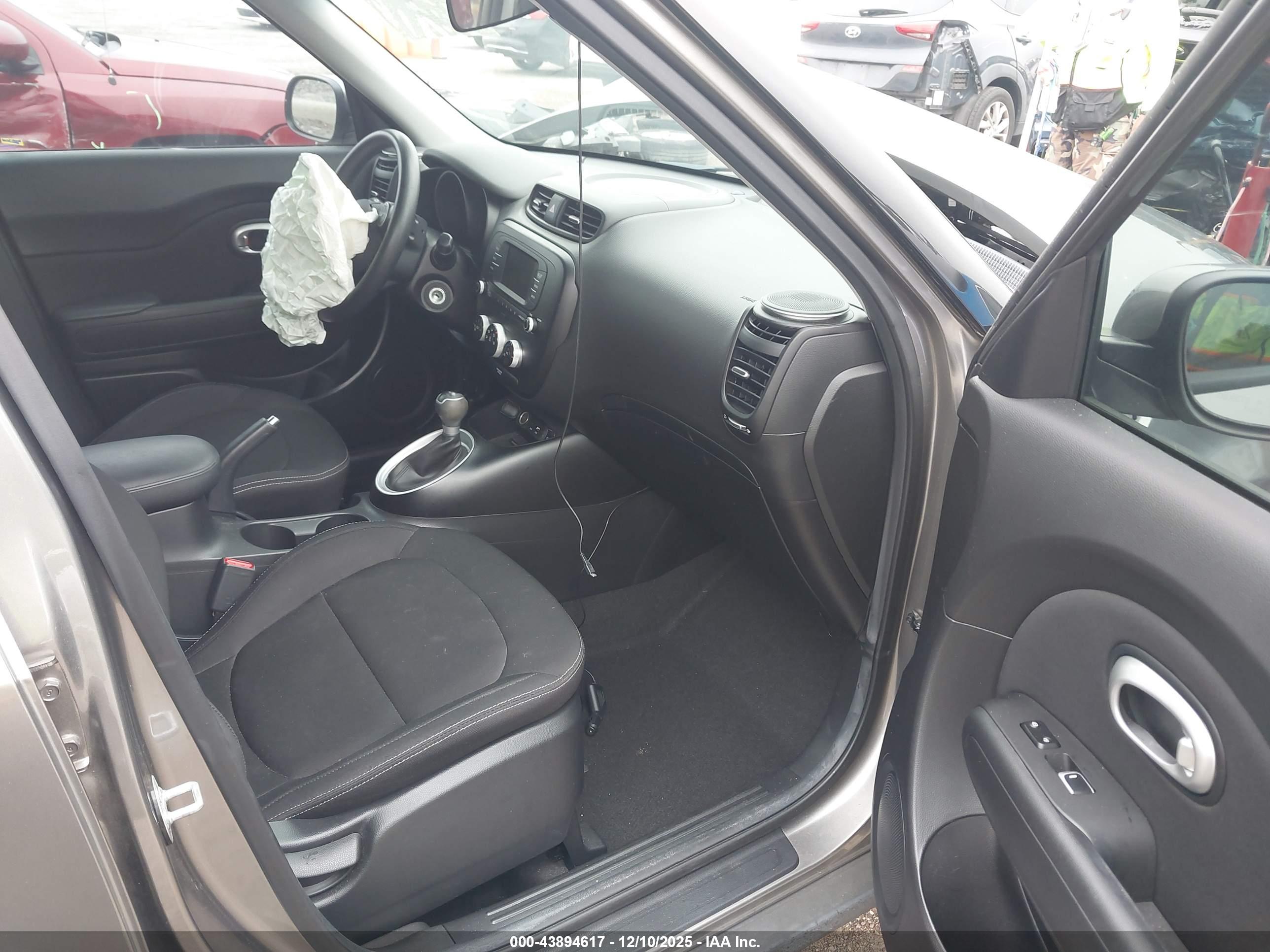 KIA SOUL image 5