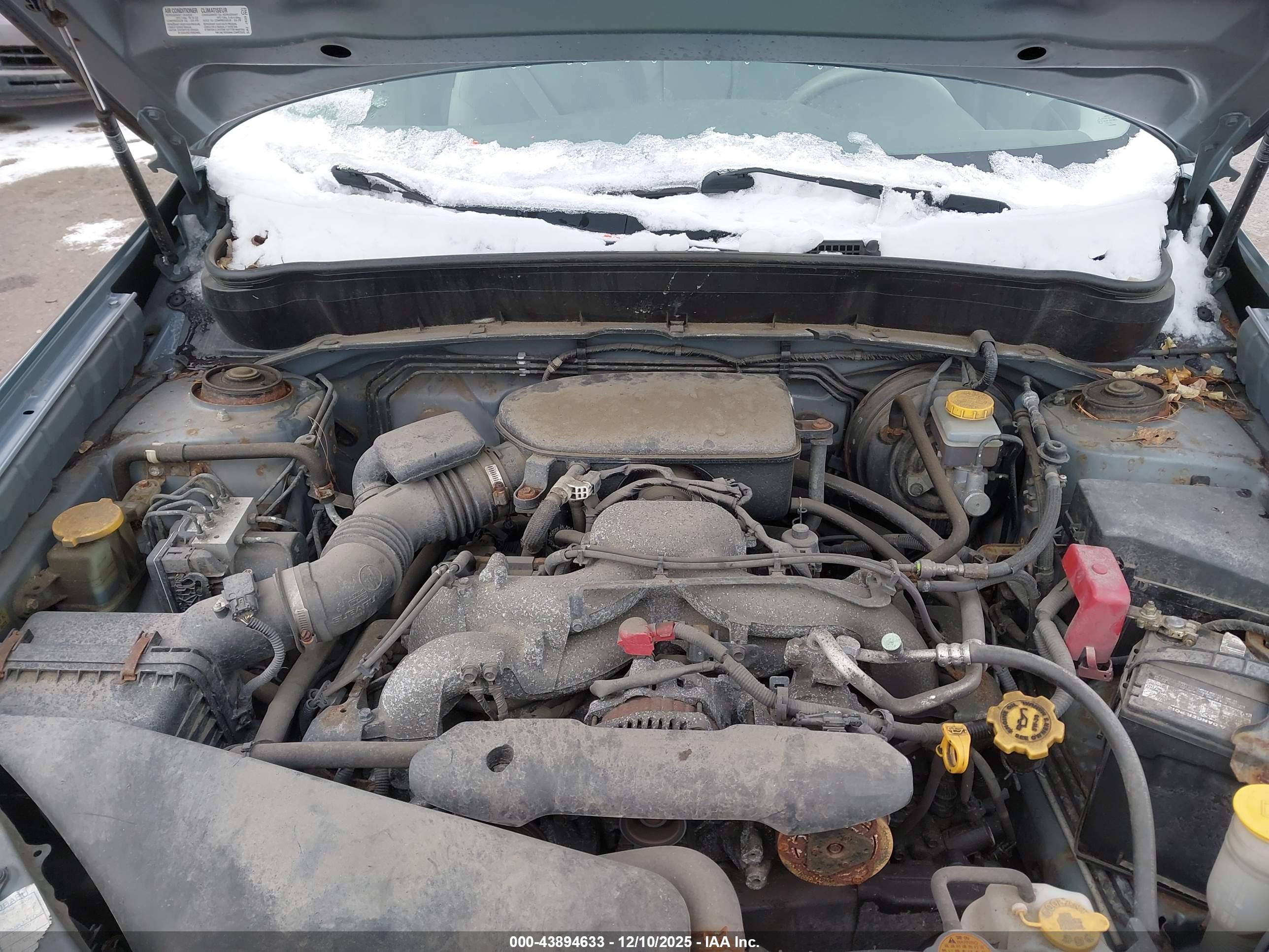 SUBARU FORESTER image 10