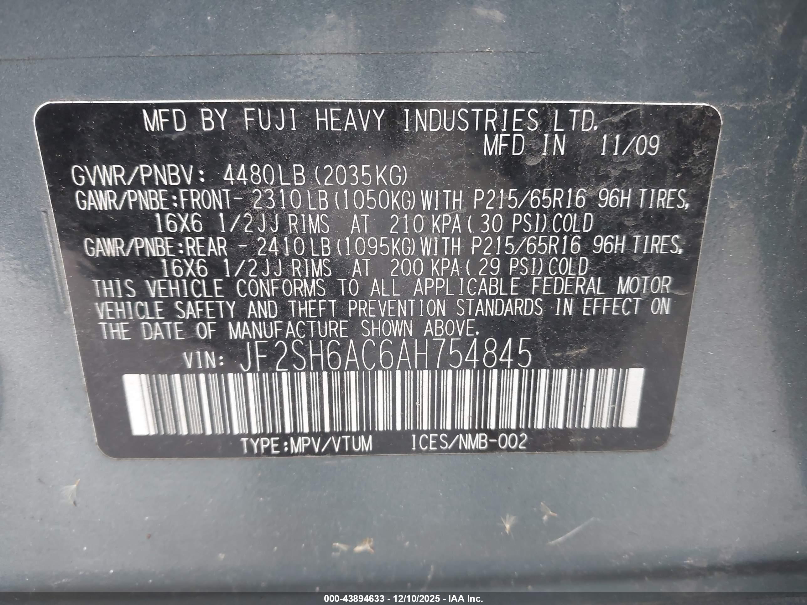 SUBARU FORESTER image 9