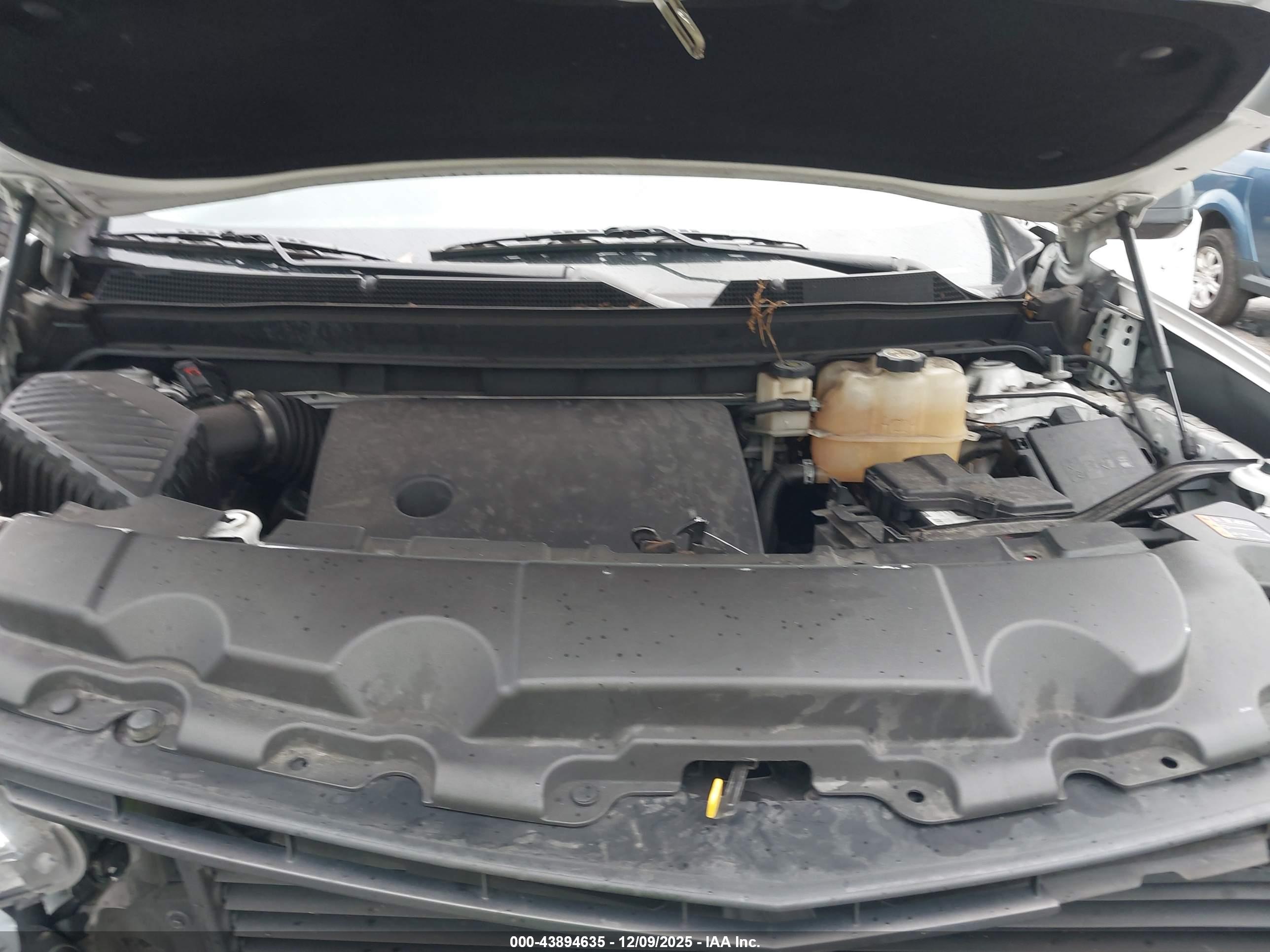 CHEVROLET TRAVERSE image 10