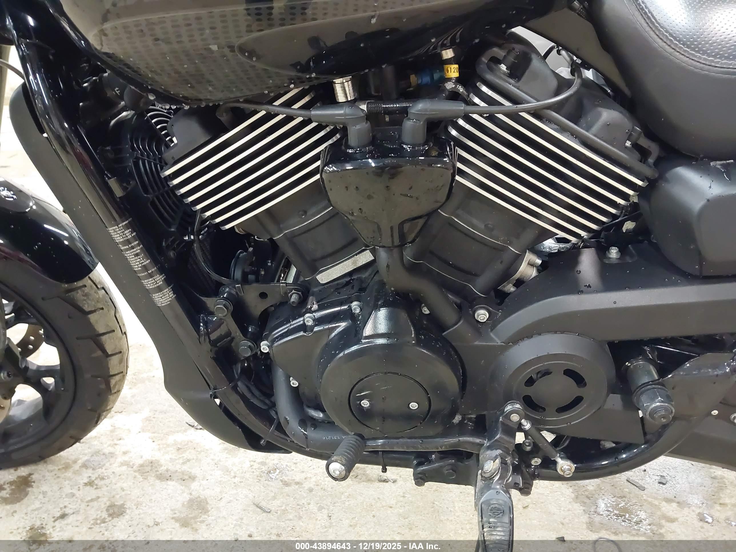 HARLEY-DAVIDSON XG750A image 8