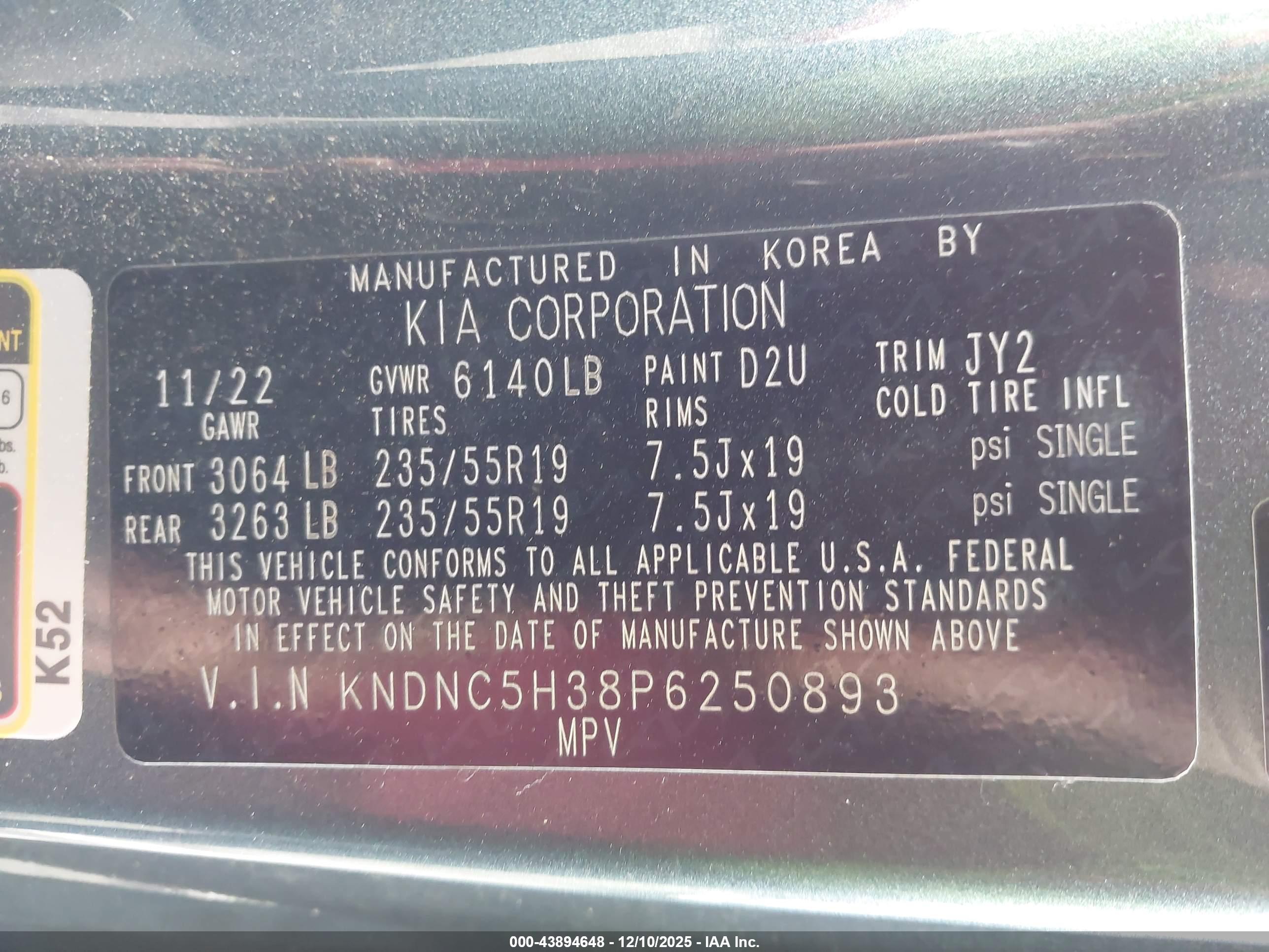 KIA CARNIVAL image 9