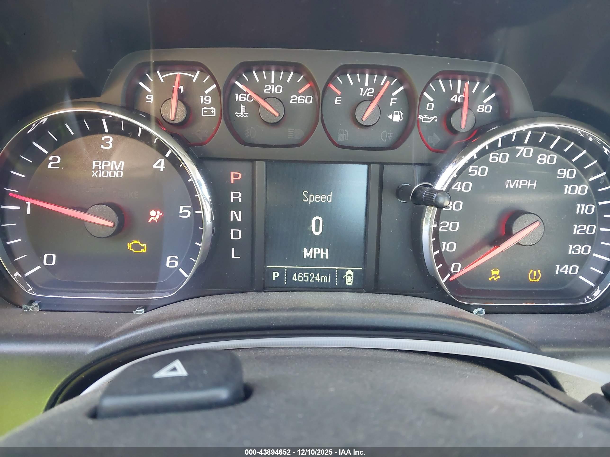 CHEVROLET SILVERADO image 7