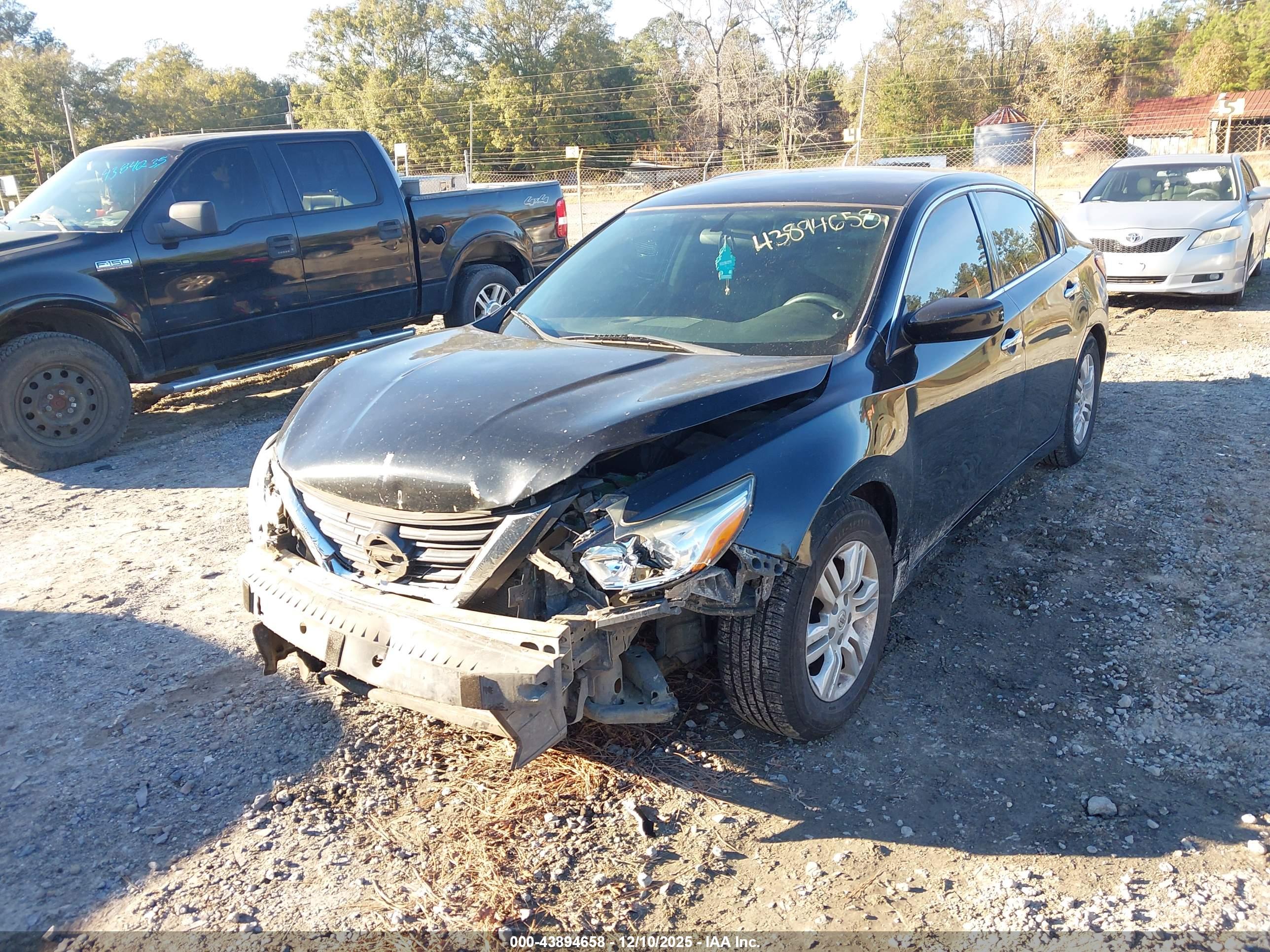 NISSAN ALTIMA image 6