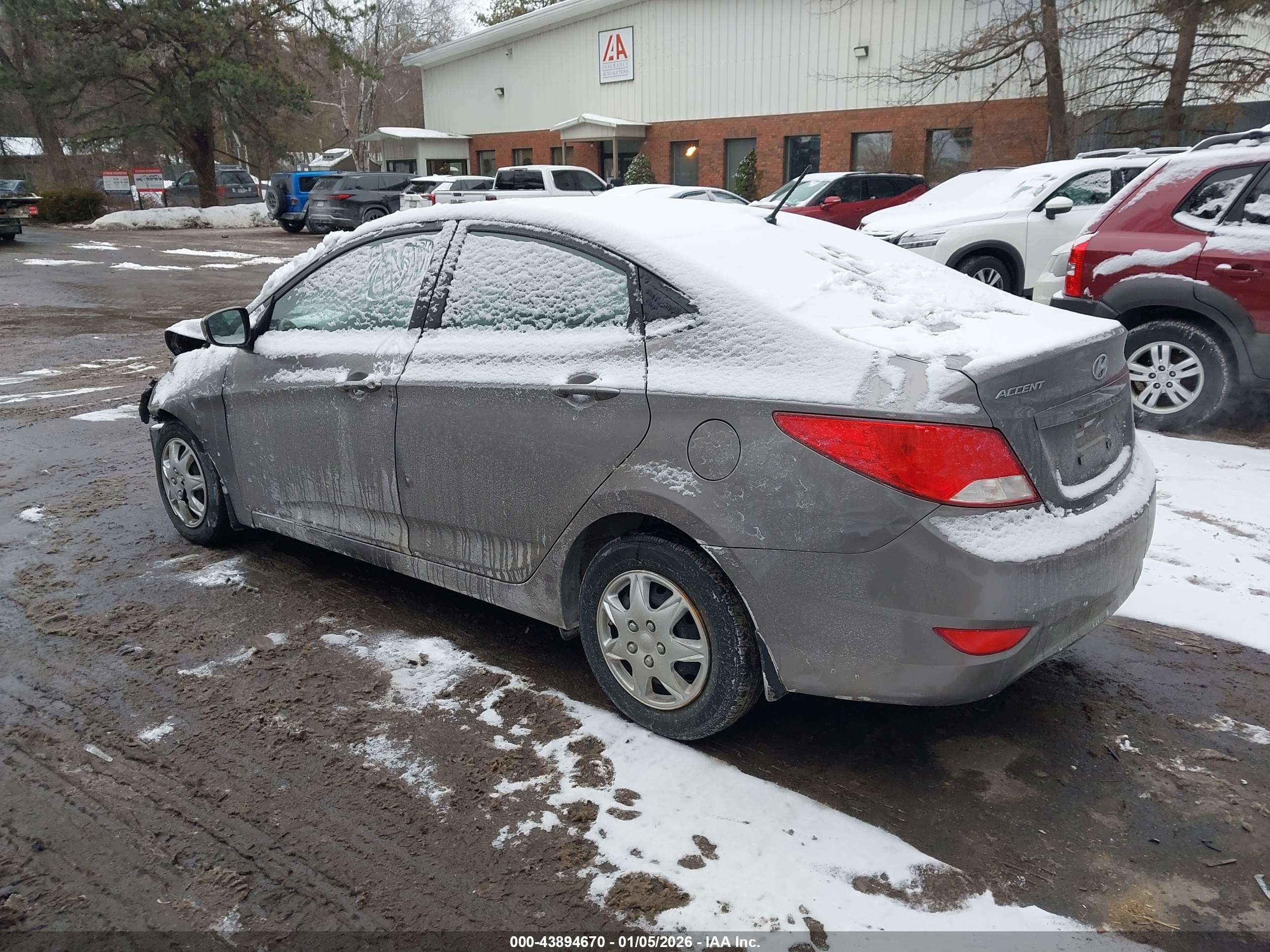 HYUNDAI ACCENT image 3