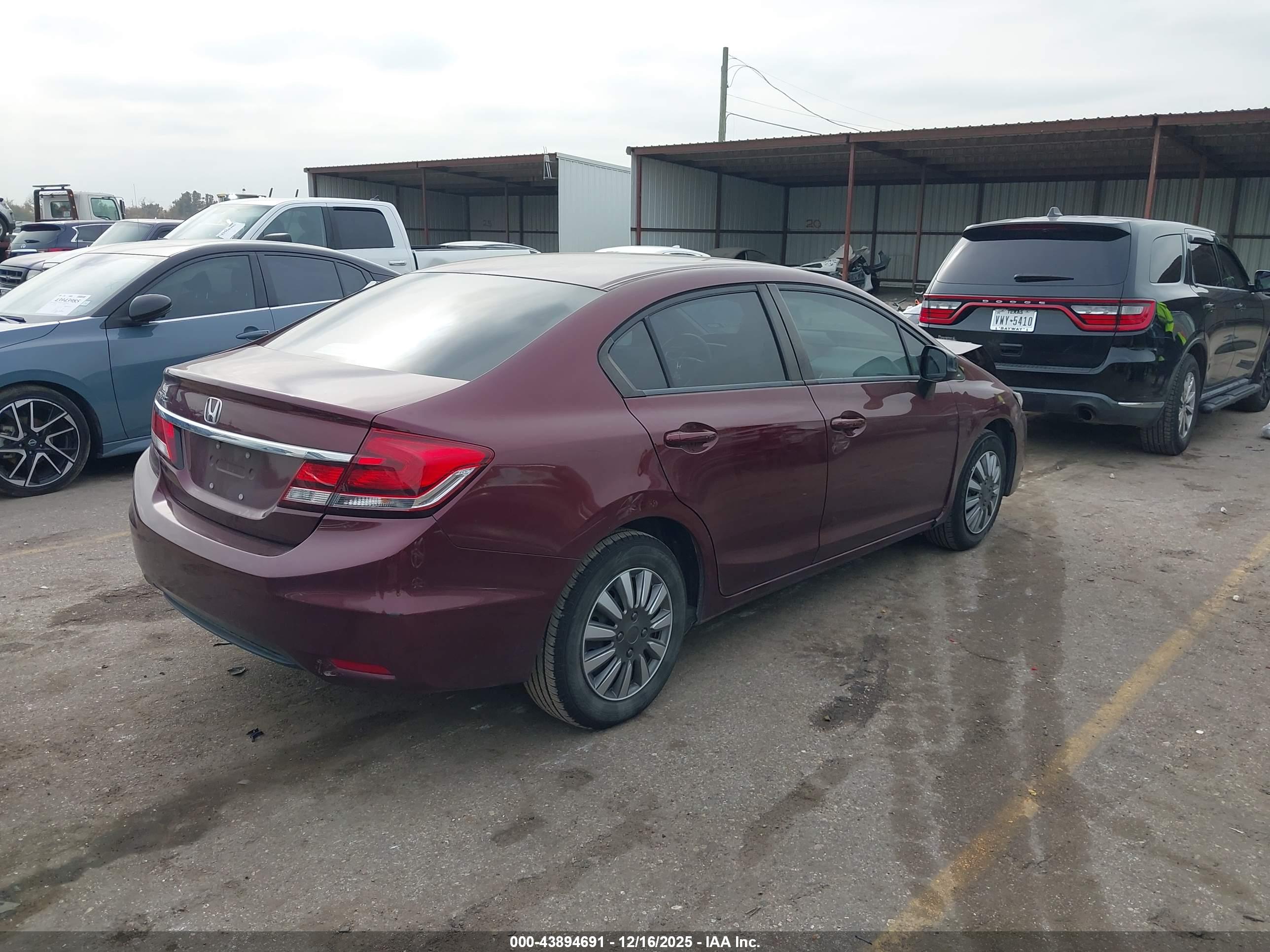 HONDA CIVIC image 4
