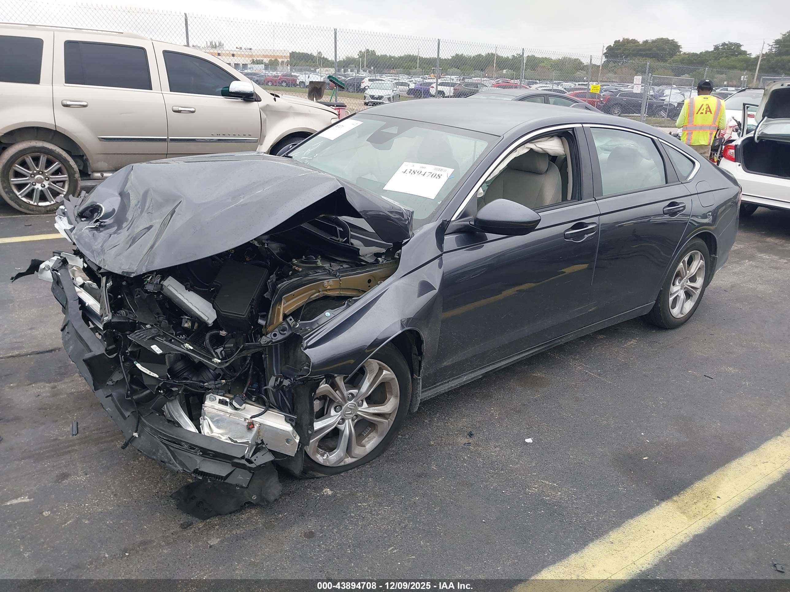 HONDA ACCORD image 2