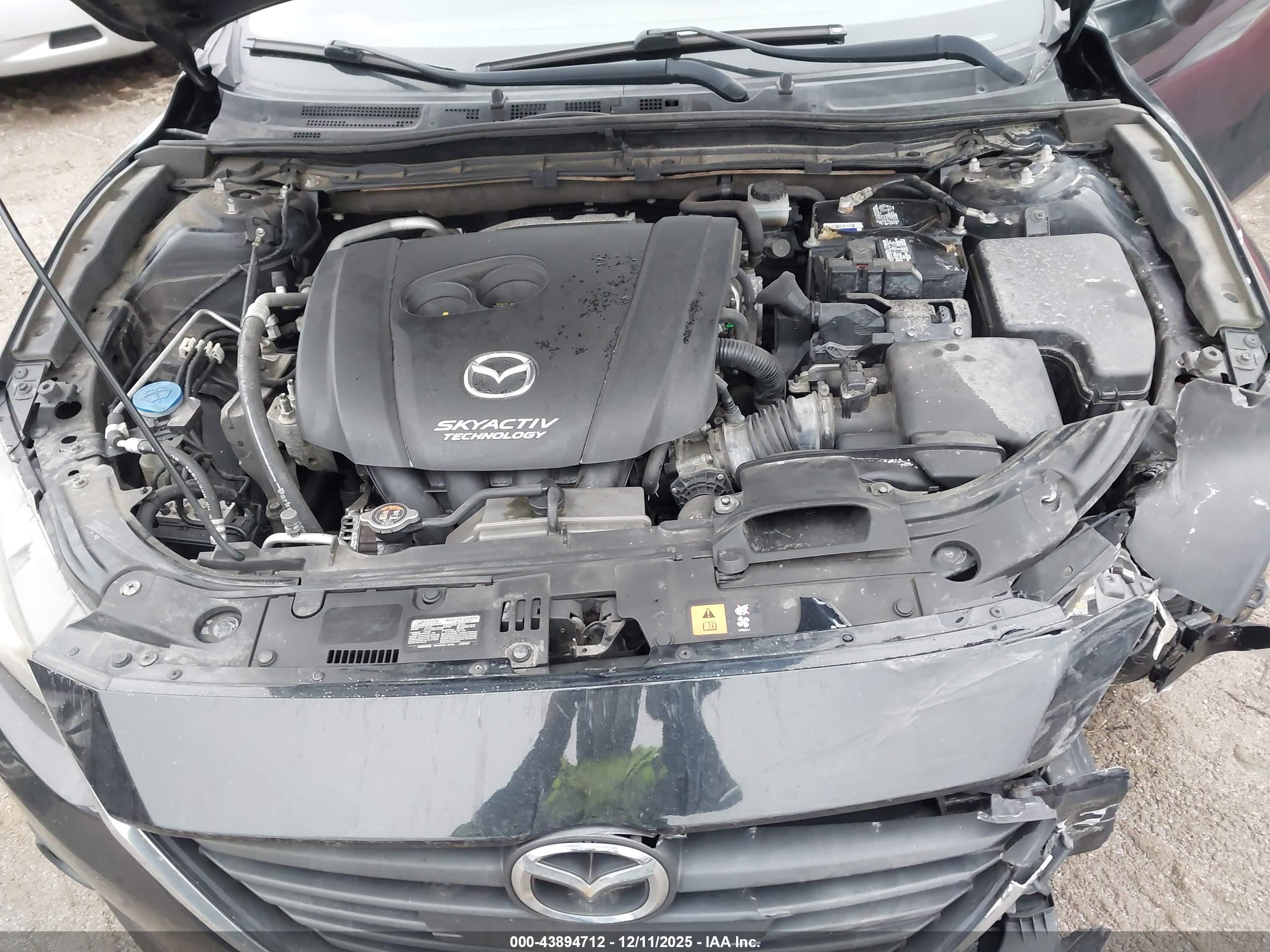 MAZDA MAZDA3 image 10