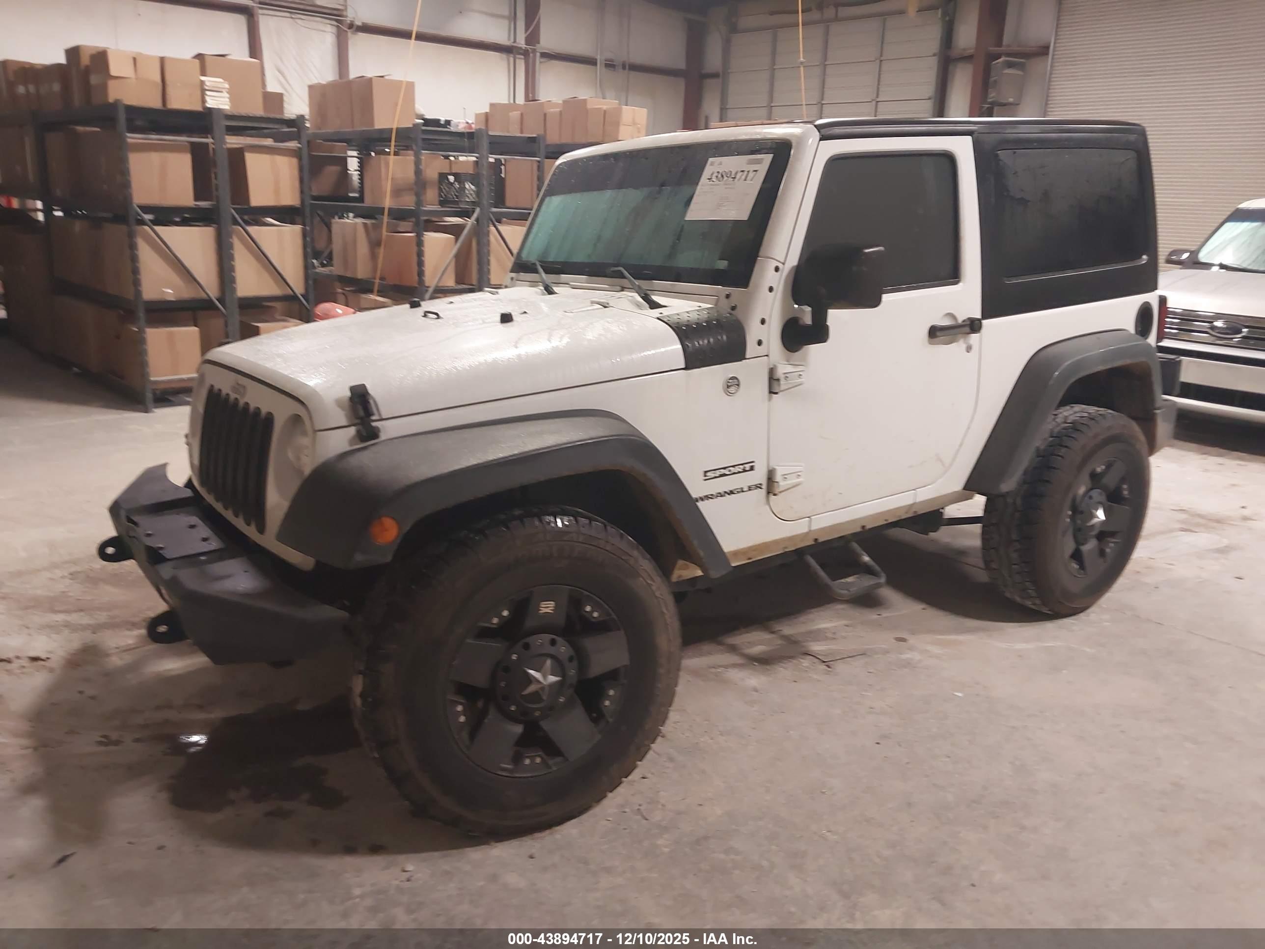 JEEP WRANGLER image 2
