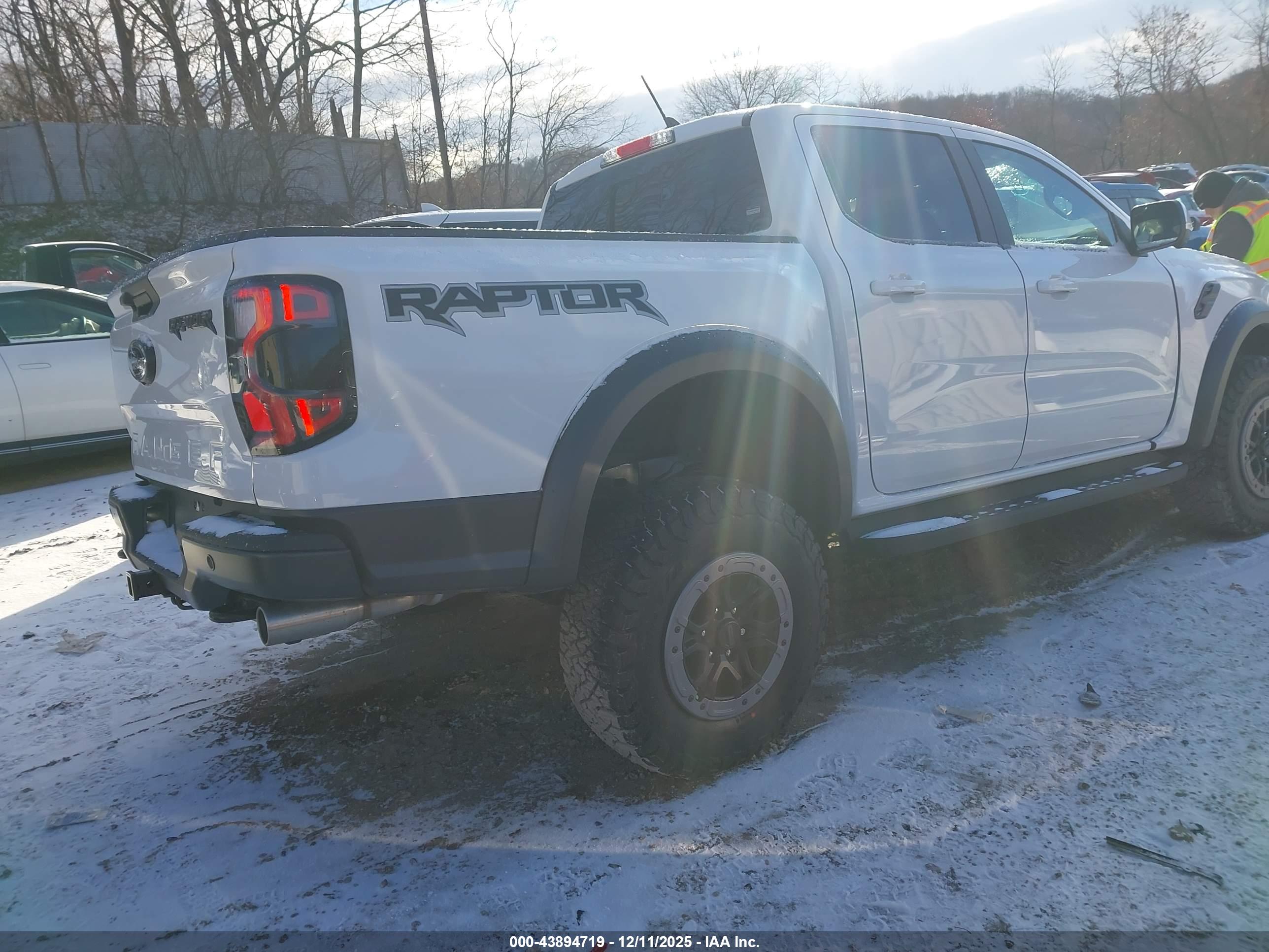FORD RANGER image 4