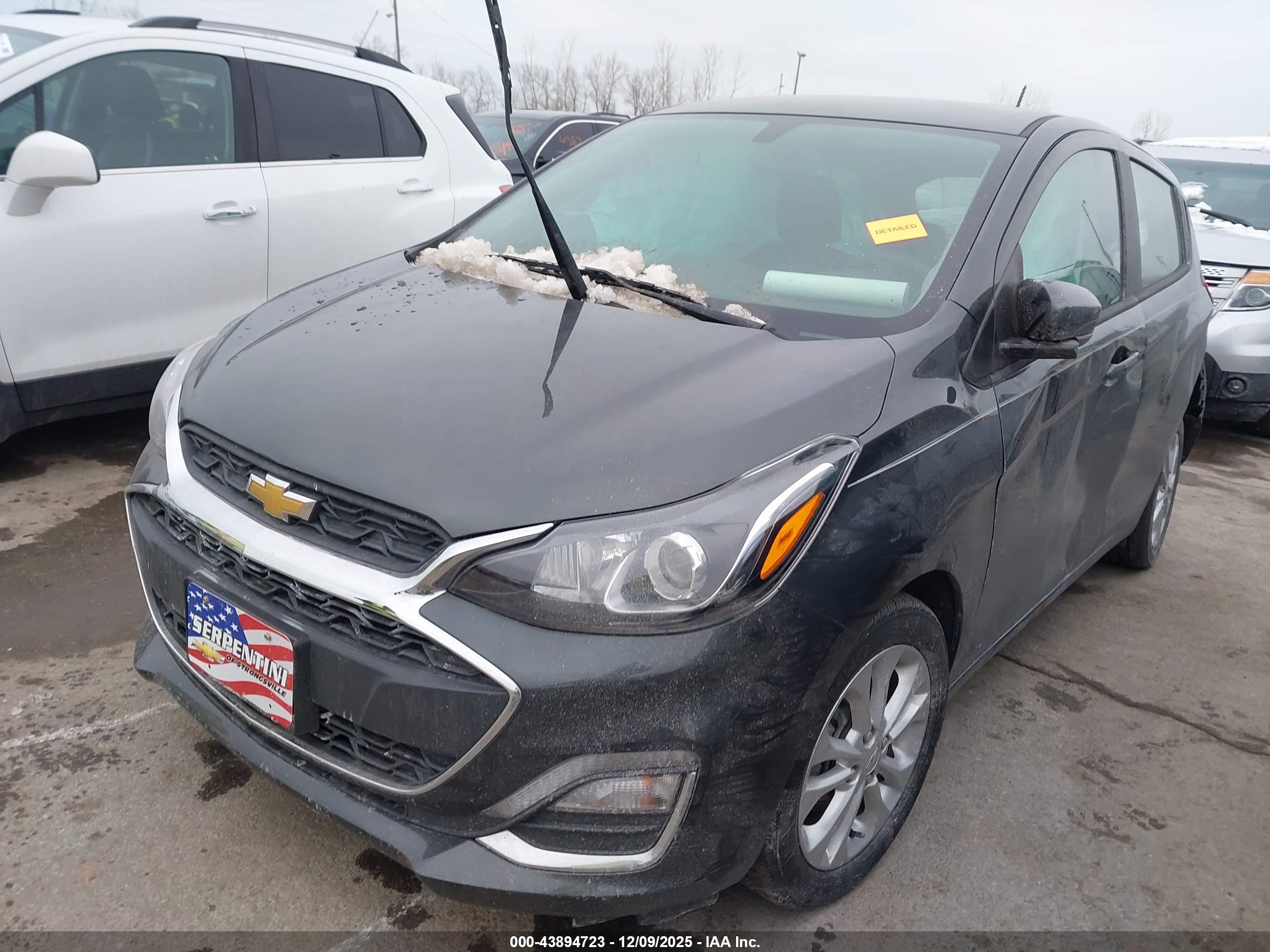 CHEVROLET SPARK image 2