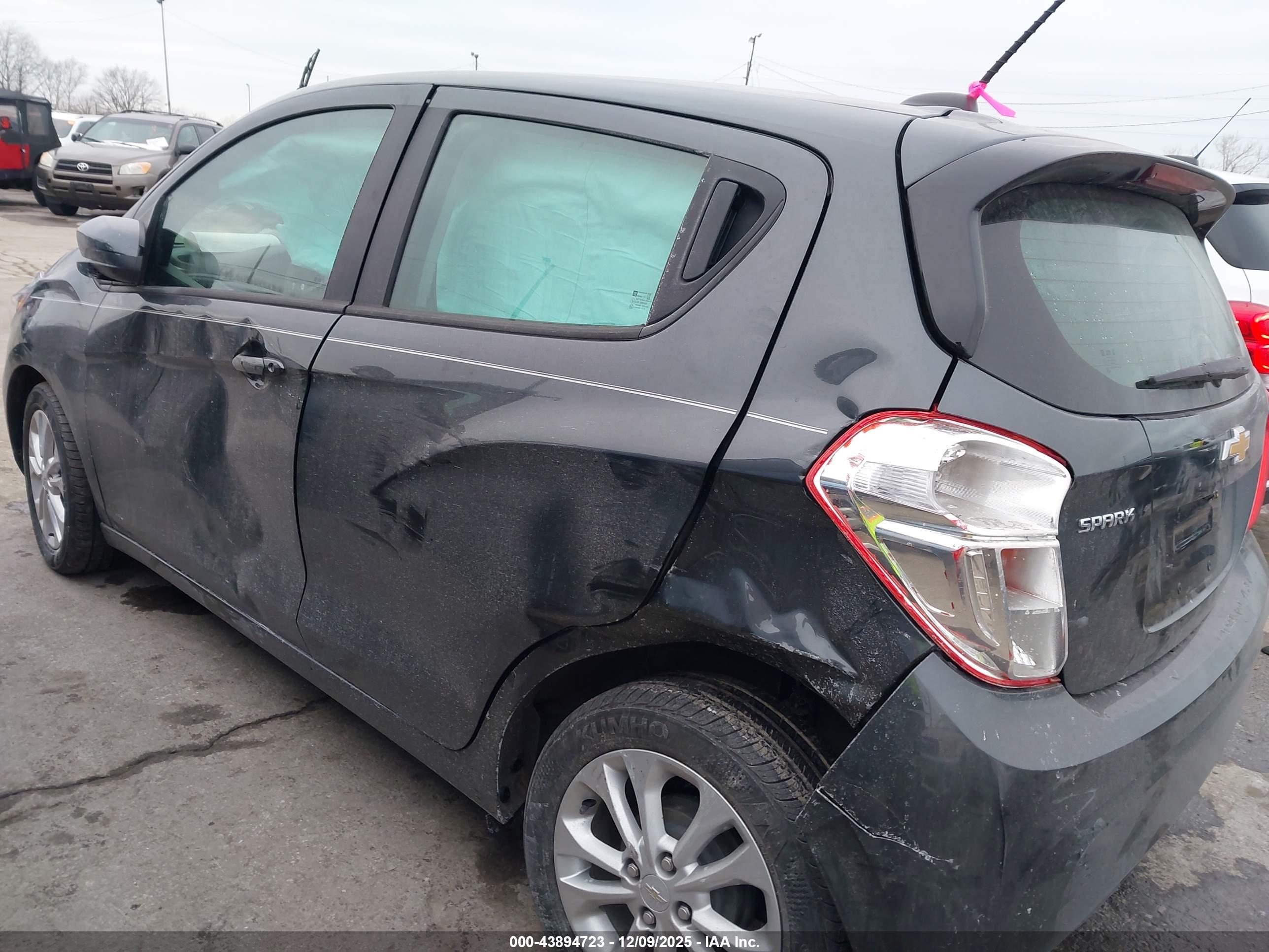CHEVROLET SPARK image 6