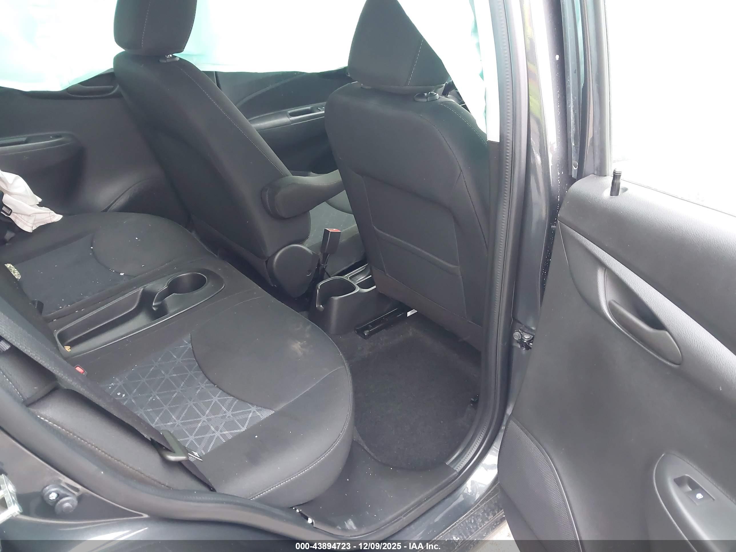 CHEVROLET SPARK image 8