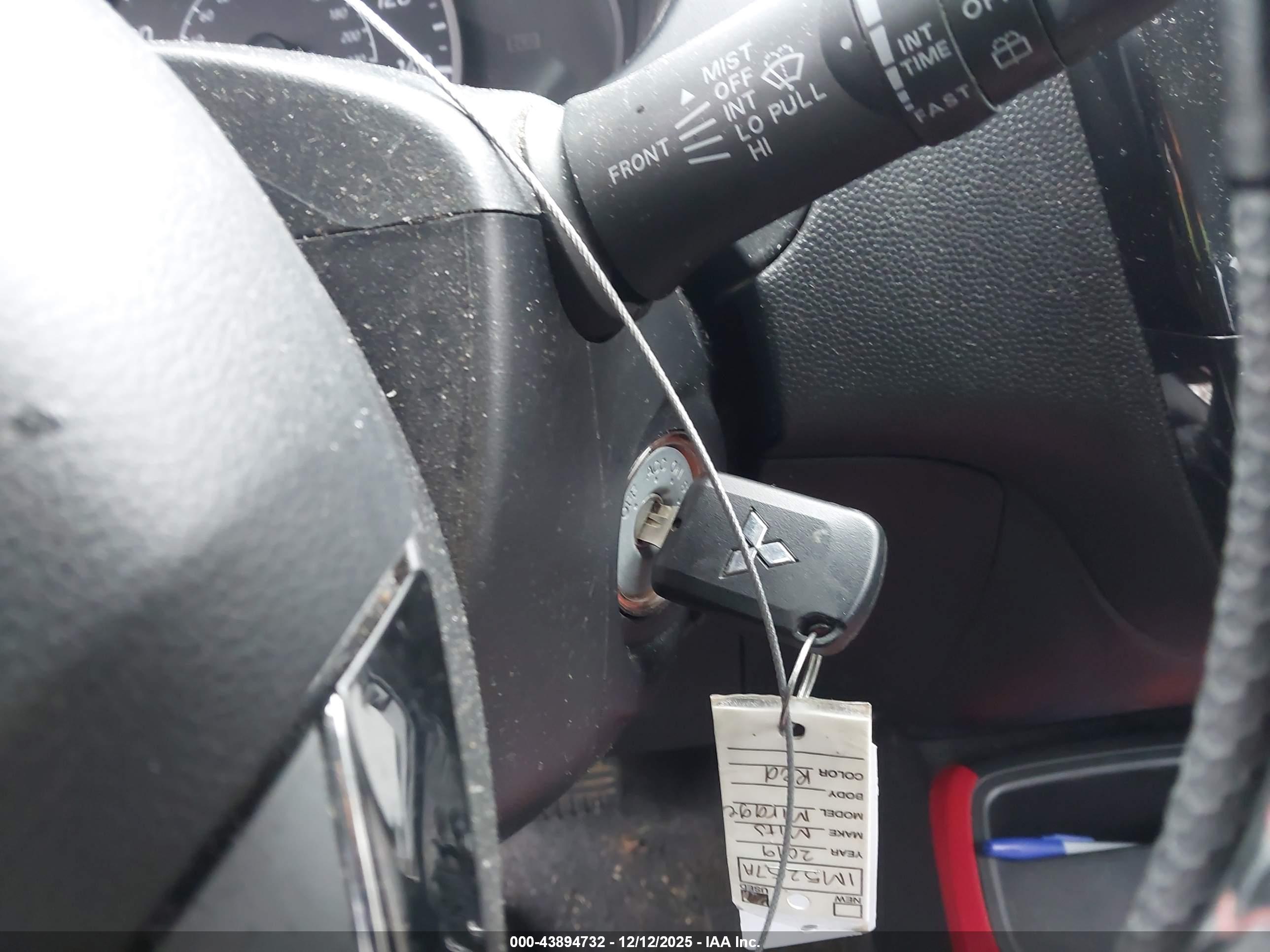 MITSUBISHI MIRAGE image 11