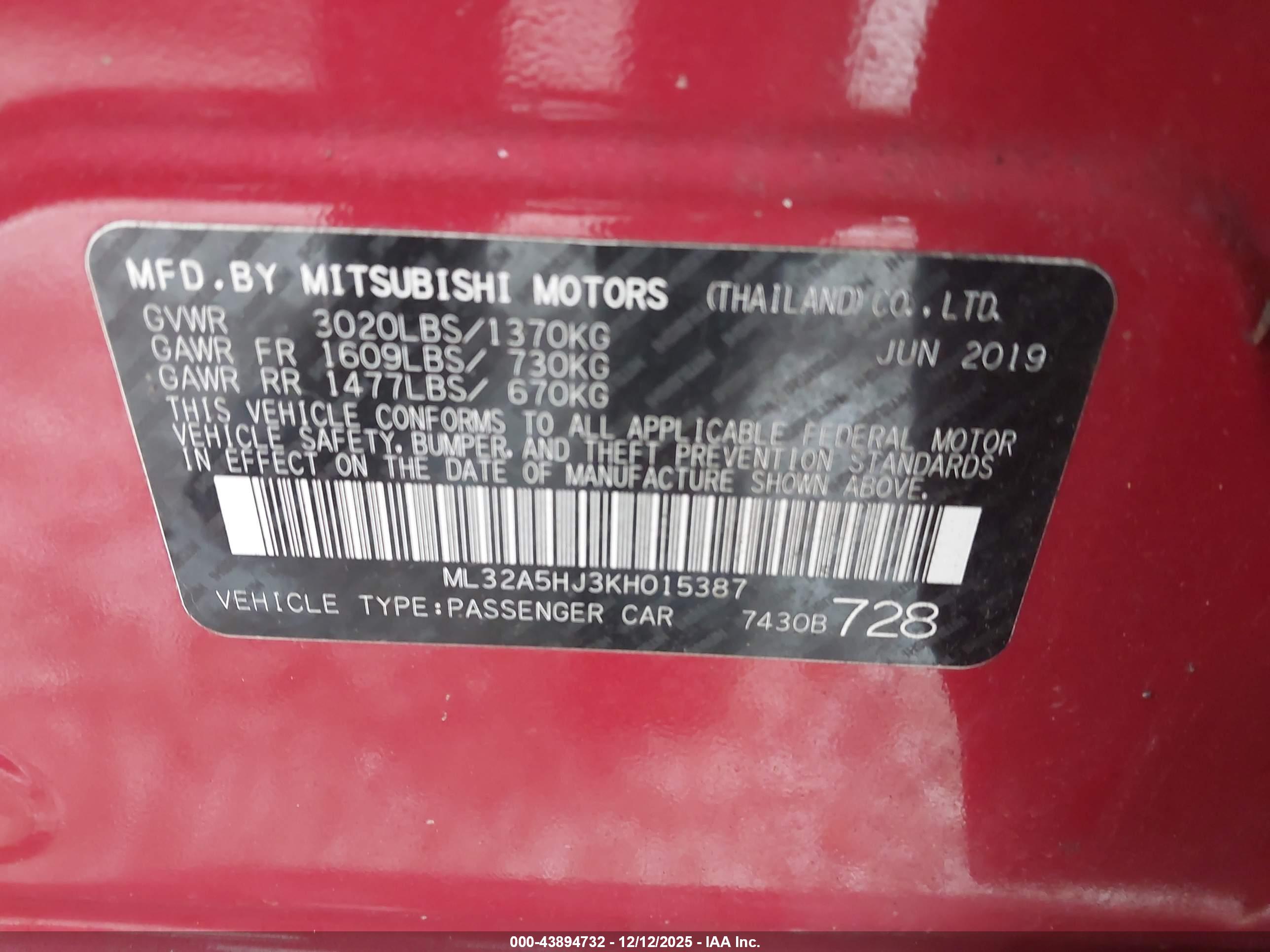 MITSUBISHI MIRAGE image 9