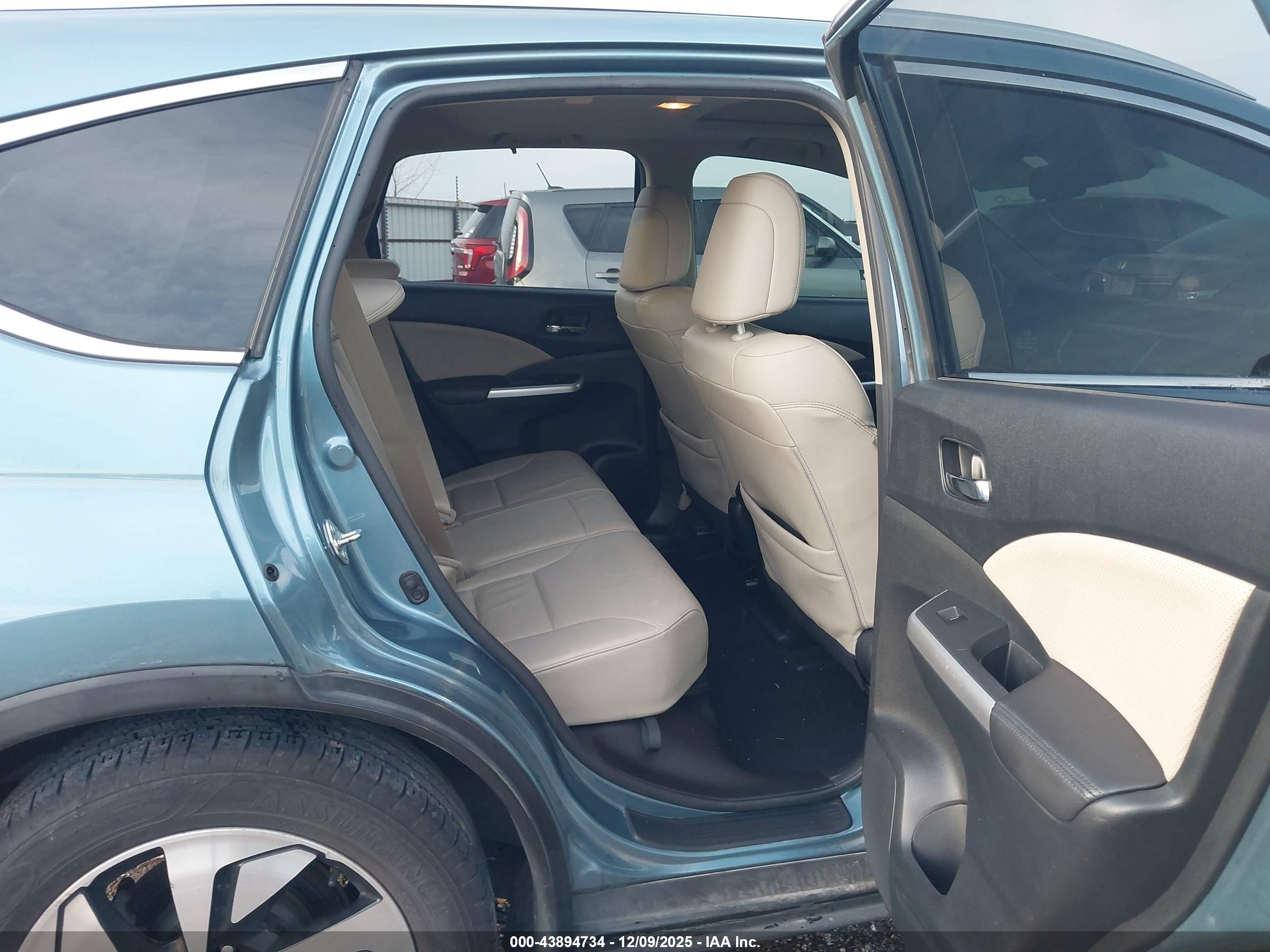 HONDA CR-V image 8